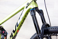 Pivot Switchblade Race - 2022, Medium