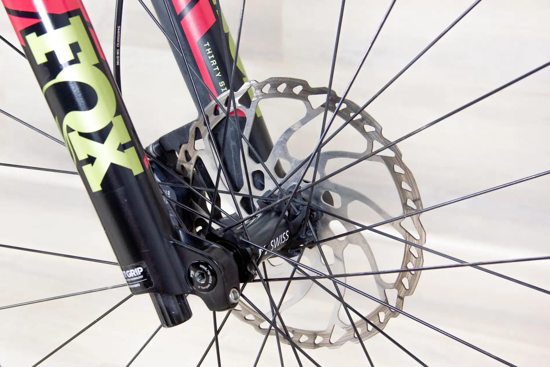 Pivot Switchblade Race - 2022, Medium