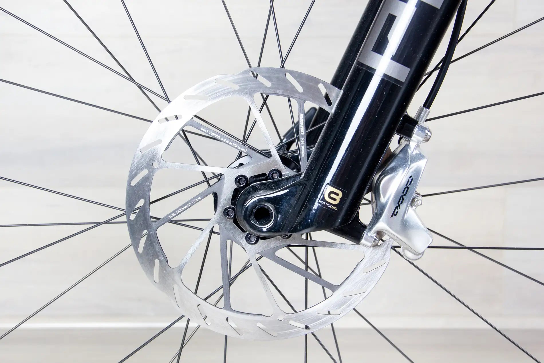 Santa Cruz 5010 CC - 2025, Small