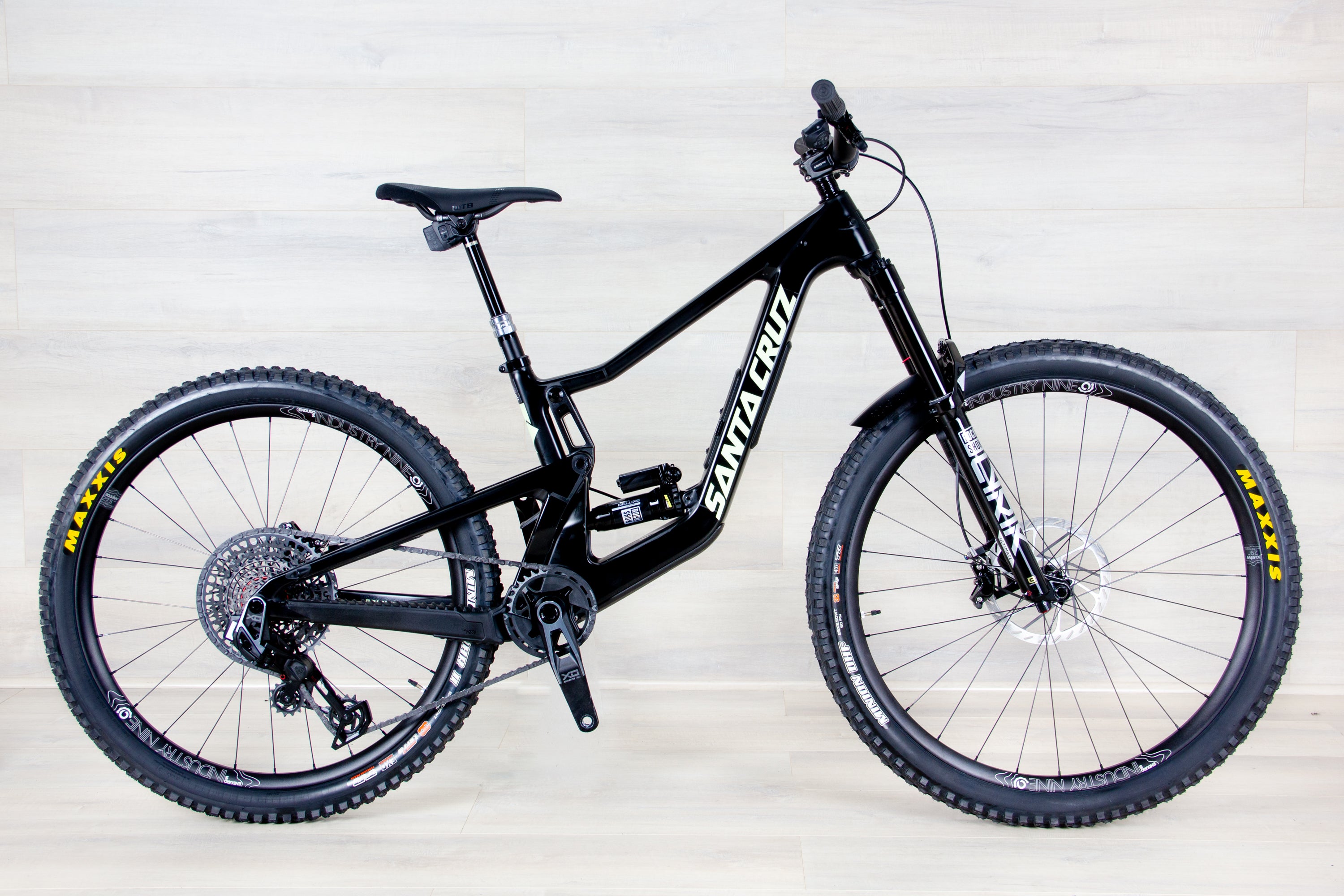 Santa Cruz Bronson C - 2024-25, Small