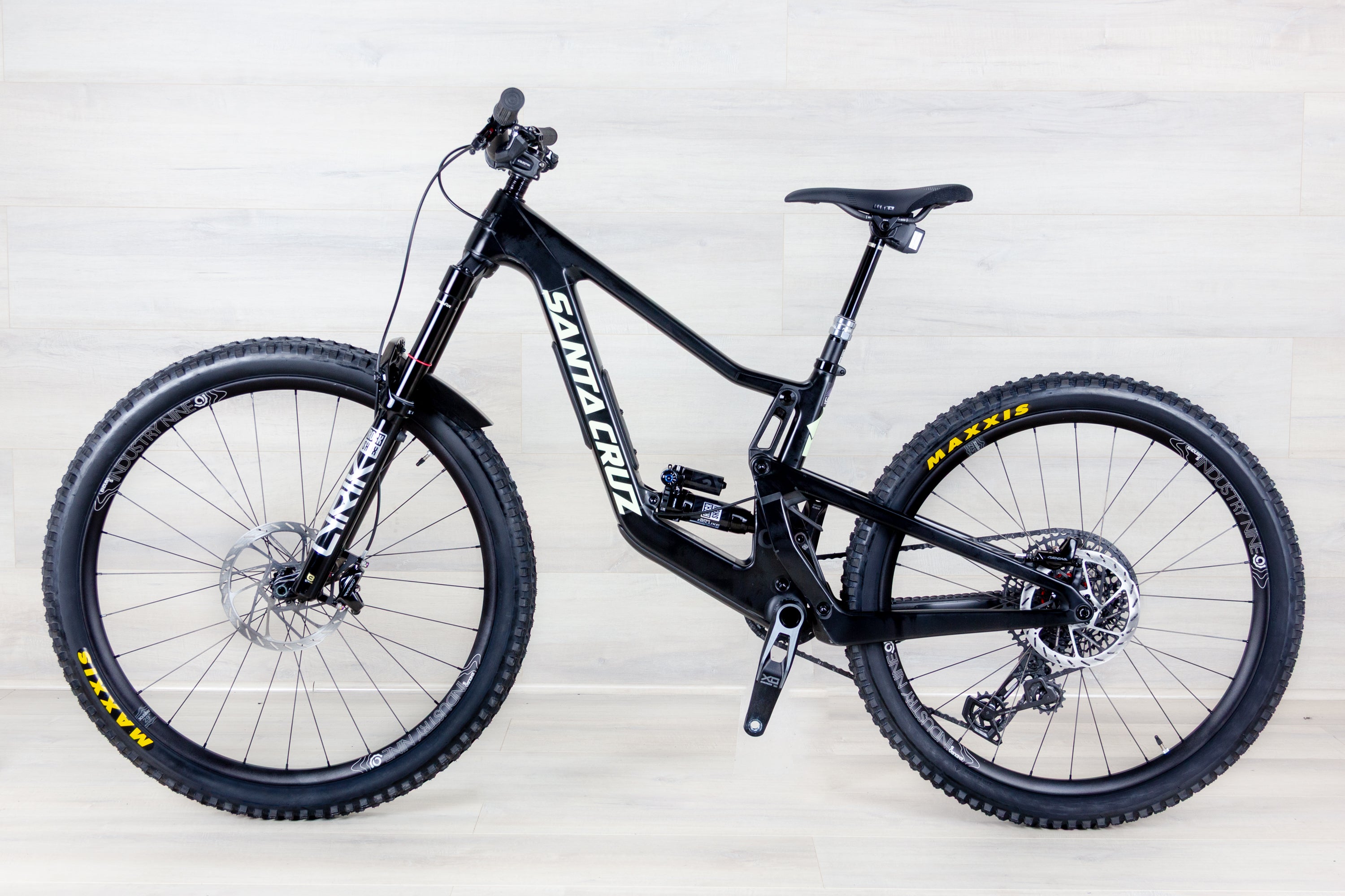 Santa Cruz Bronson C - 2024-25, Small