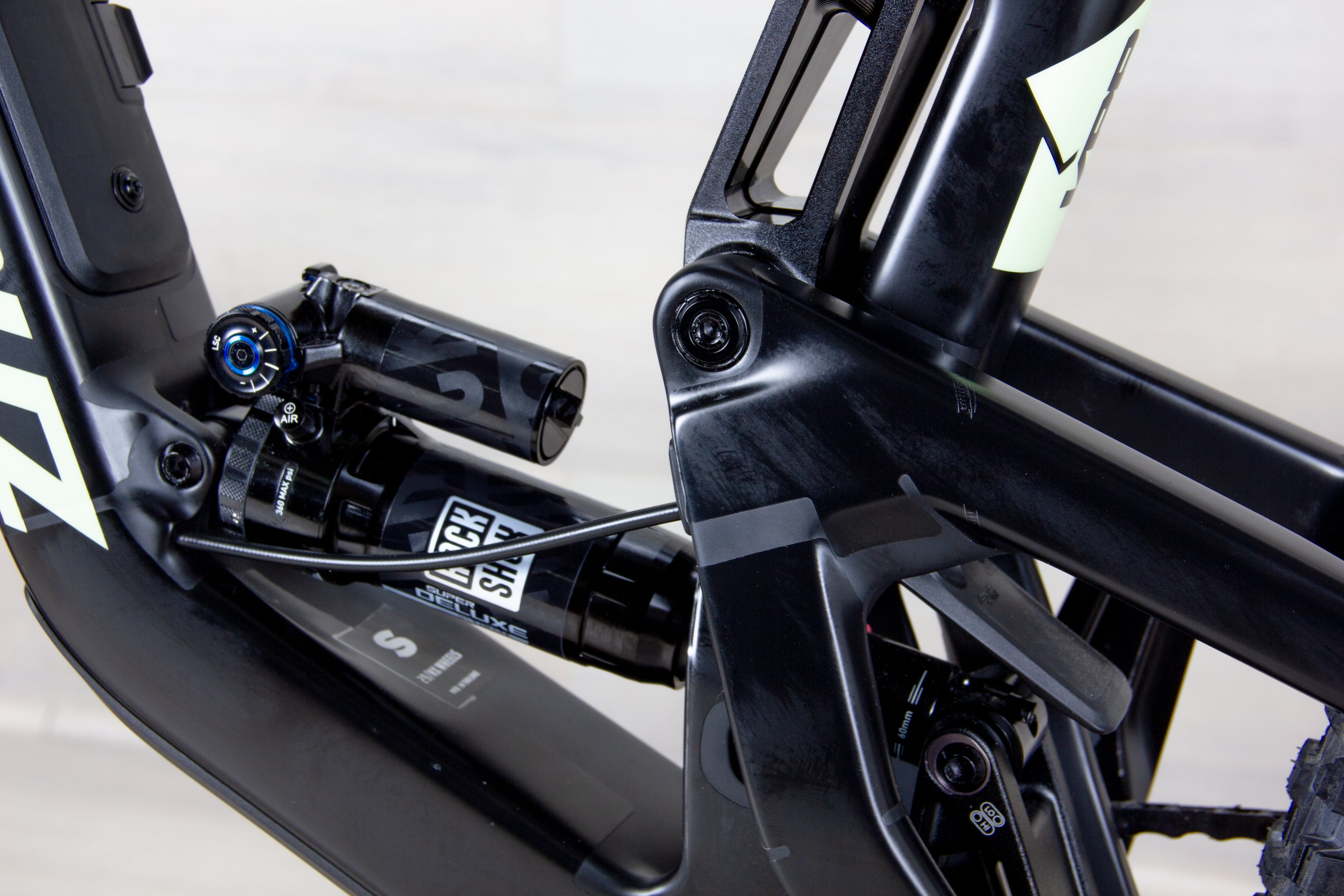 Santa Cruz Bronson C - 2024-25, Small