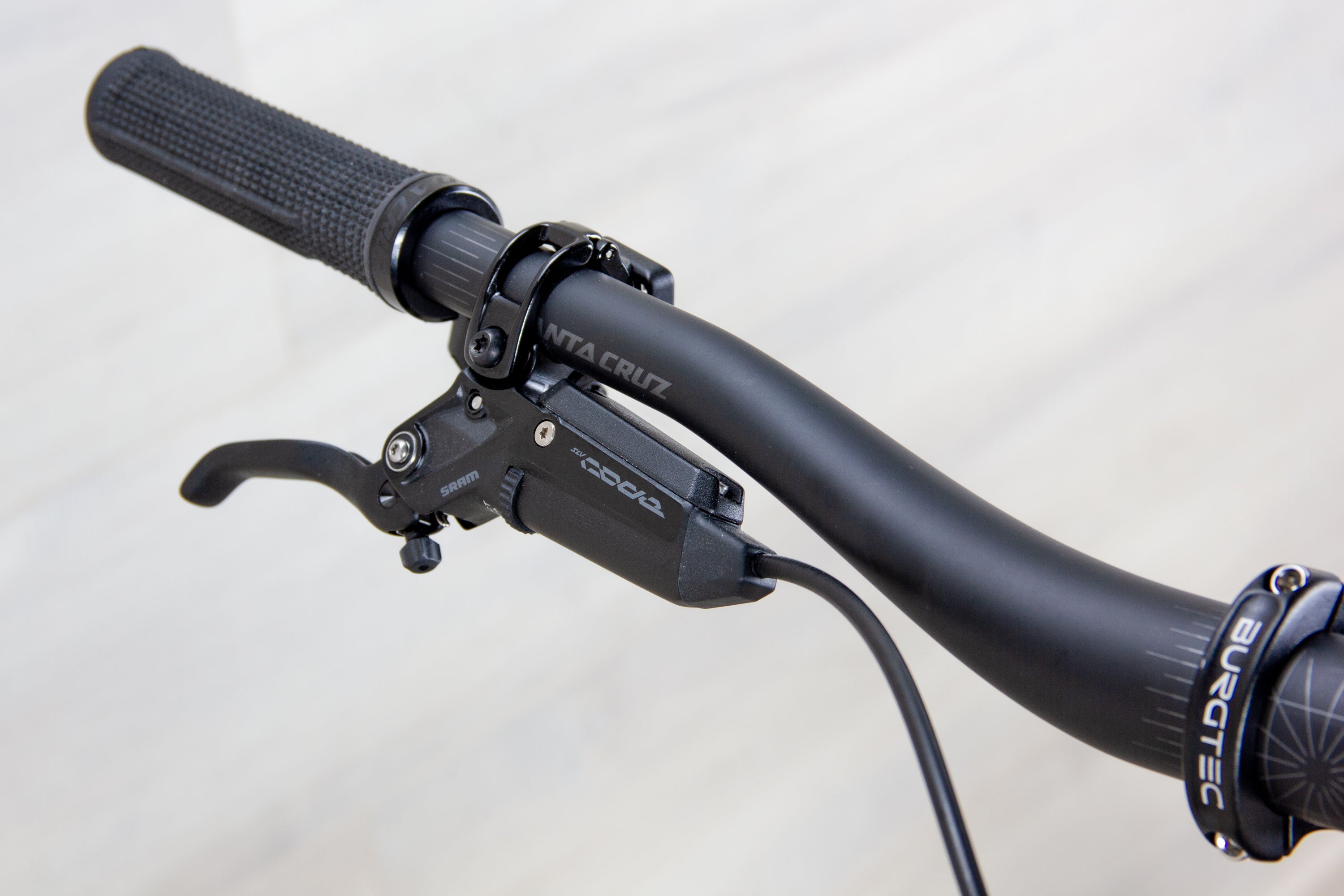 Santa Cruz Bronson C - 2024-25, Small