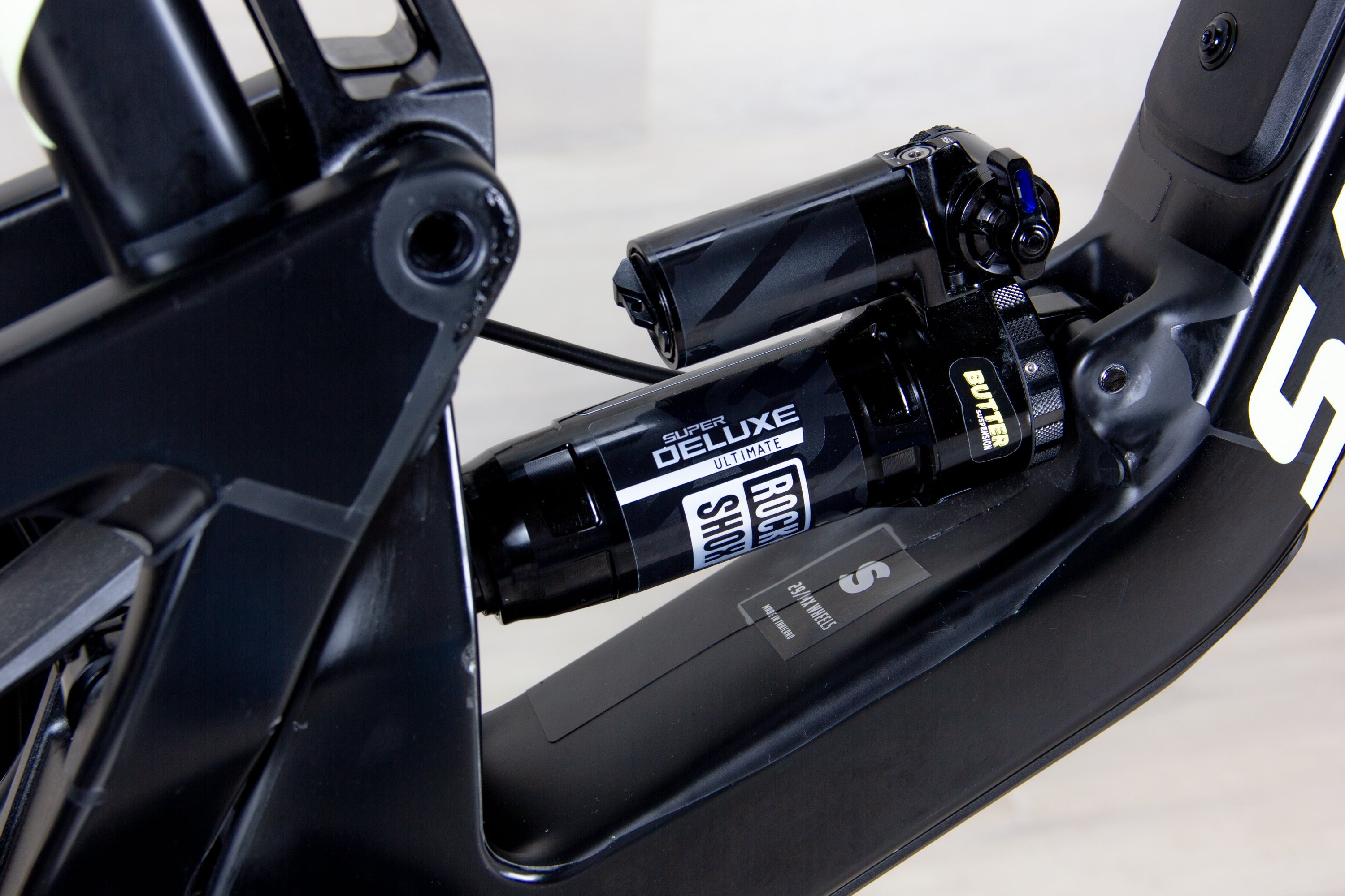 Santa Cruz Bronson C - 2024-25, Small