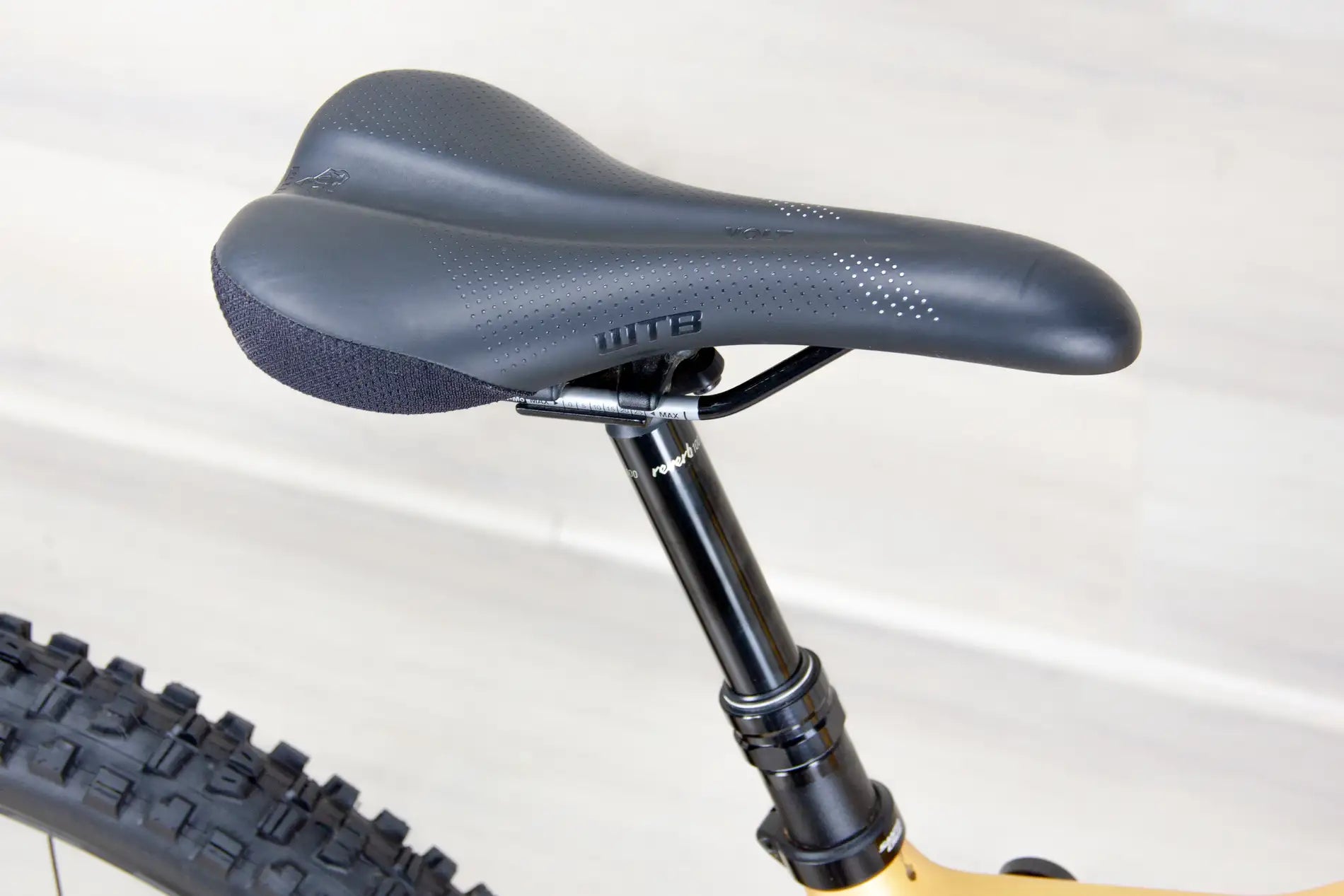 Santa Cruz Bronson C - 2024, X-Small