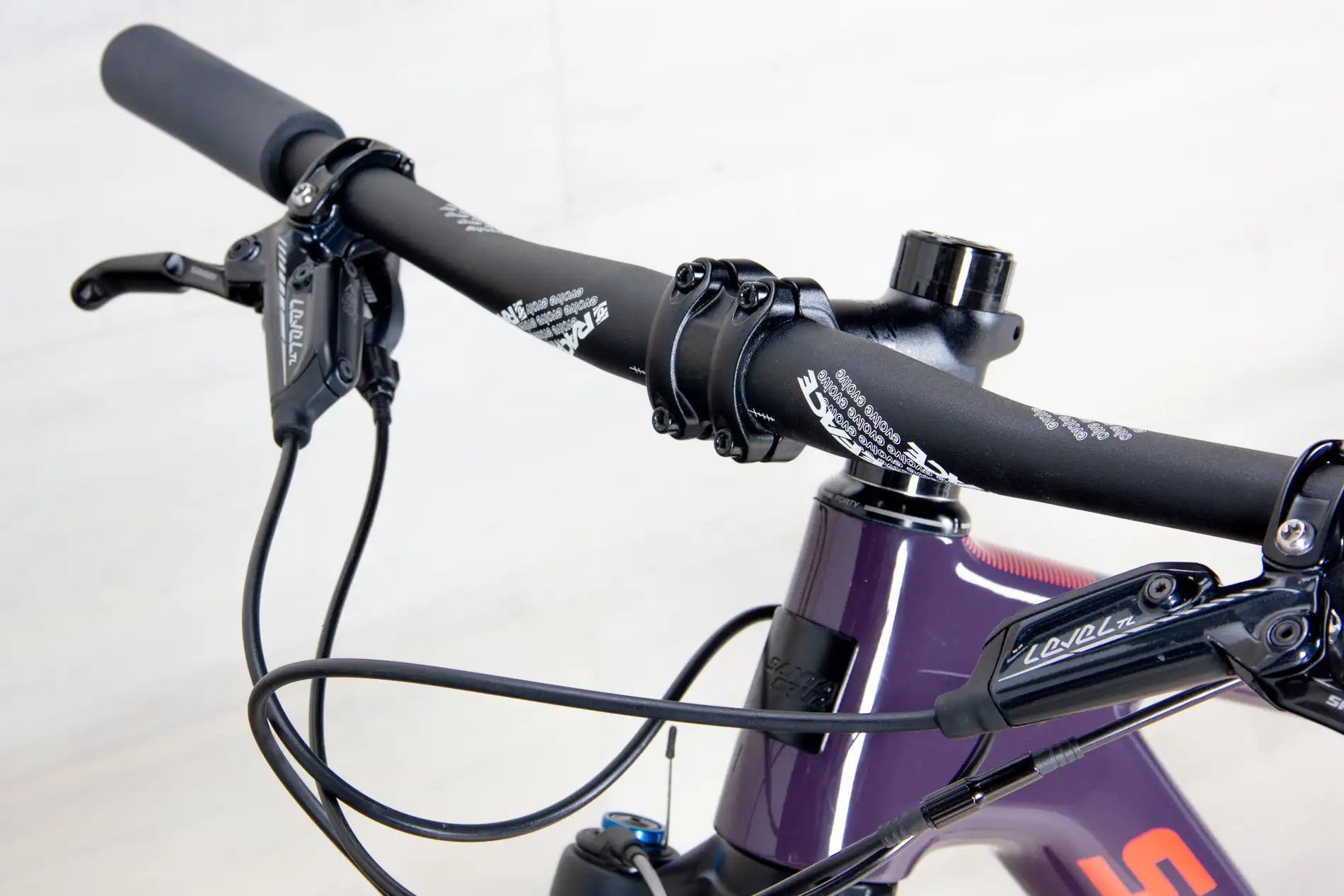 Santa Cruz Highball C - 2020, Medium