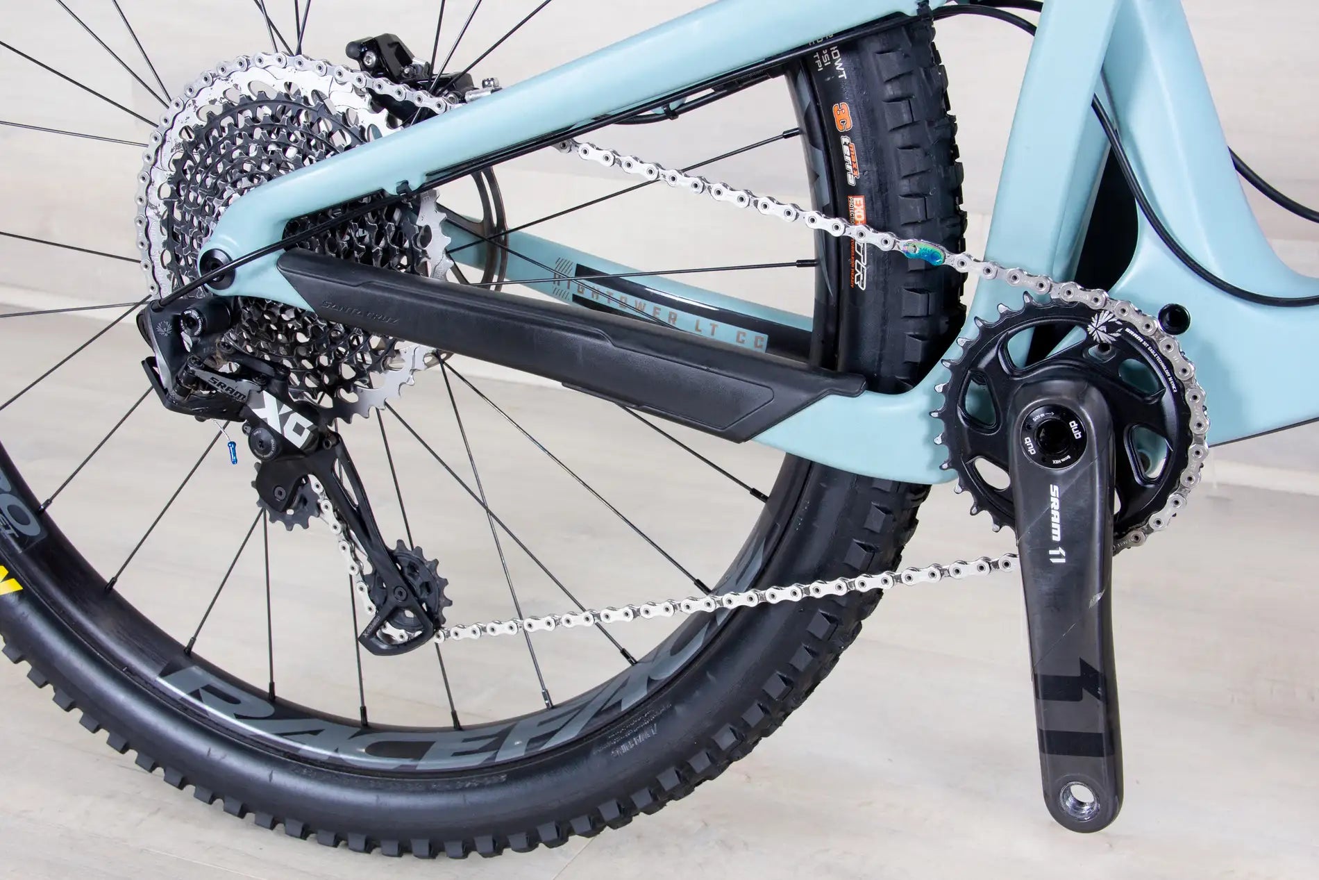 Santa Cruz Hightower LT CC - 2019, Small – Lebel Bicycles