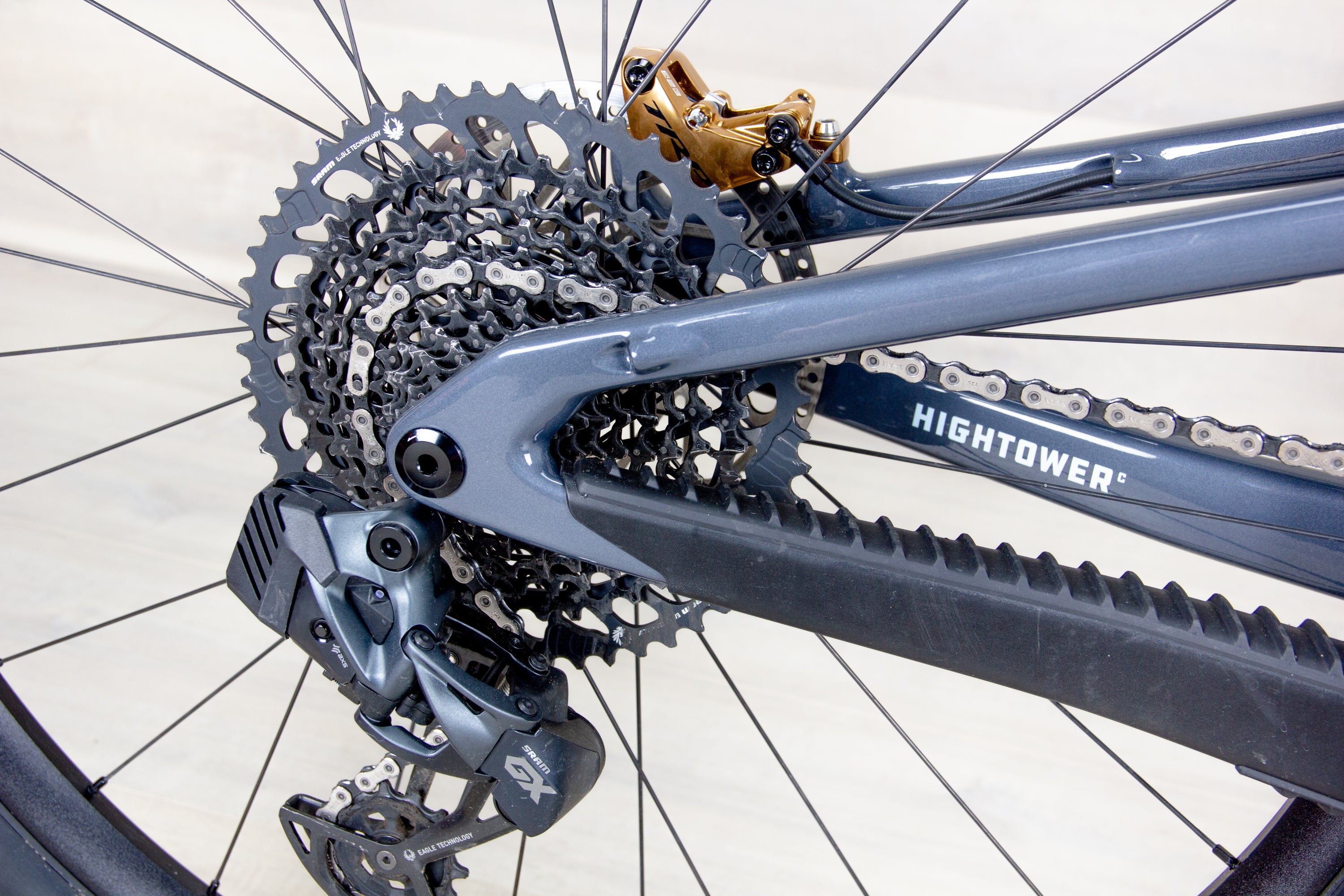 Santa Cruz Hightower C - 2024, Large