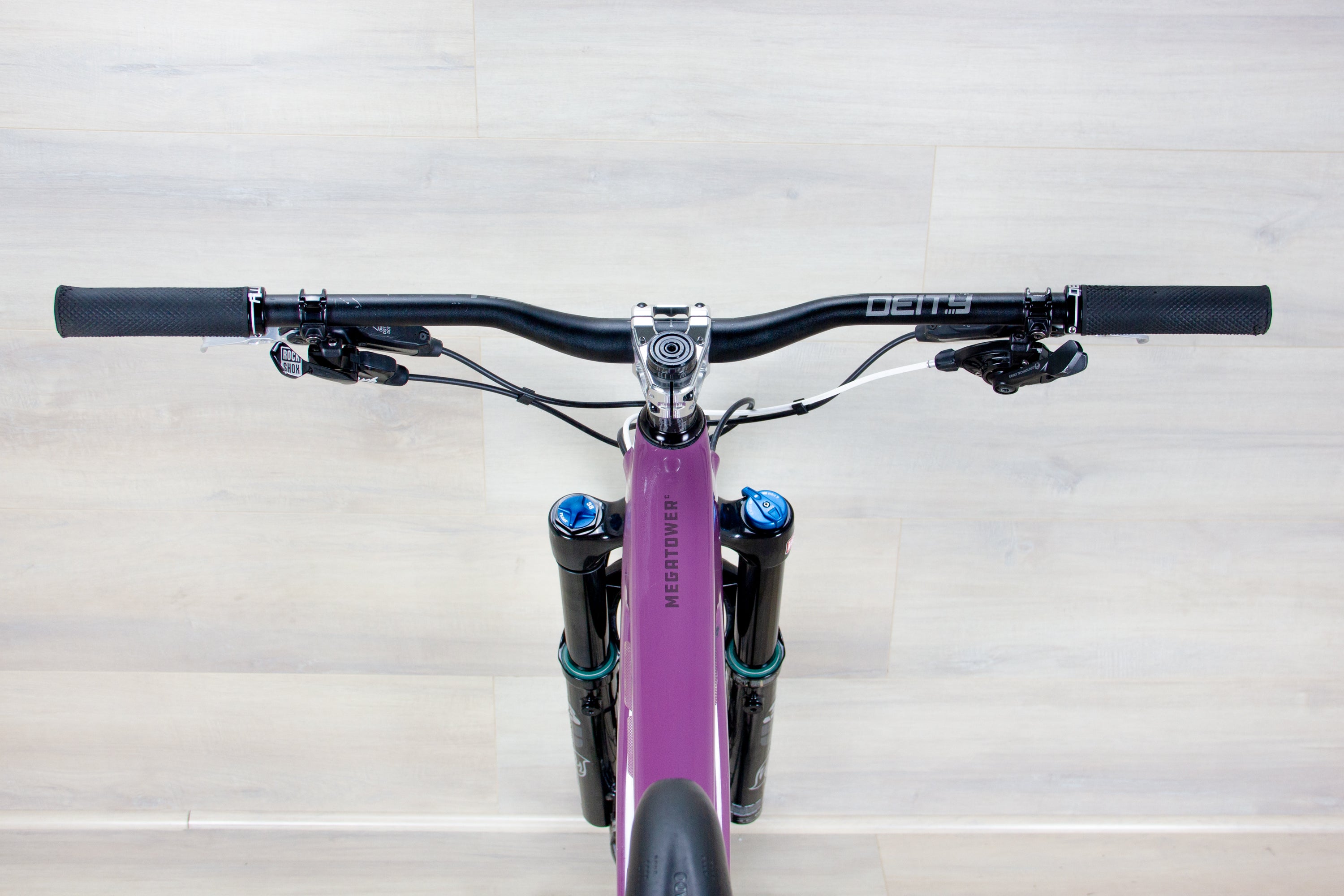 Santa Cruz Megatower C - 2024, Medium