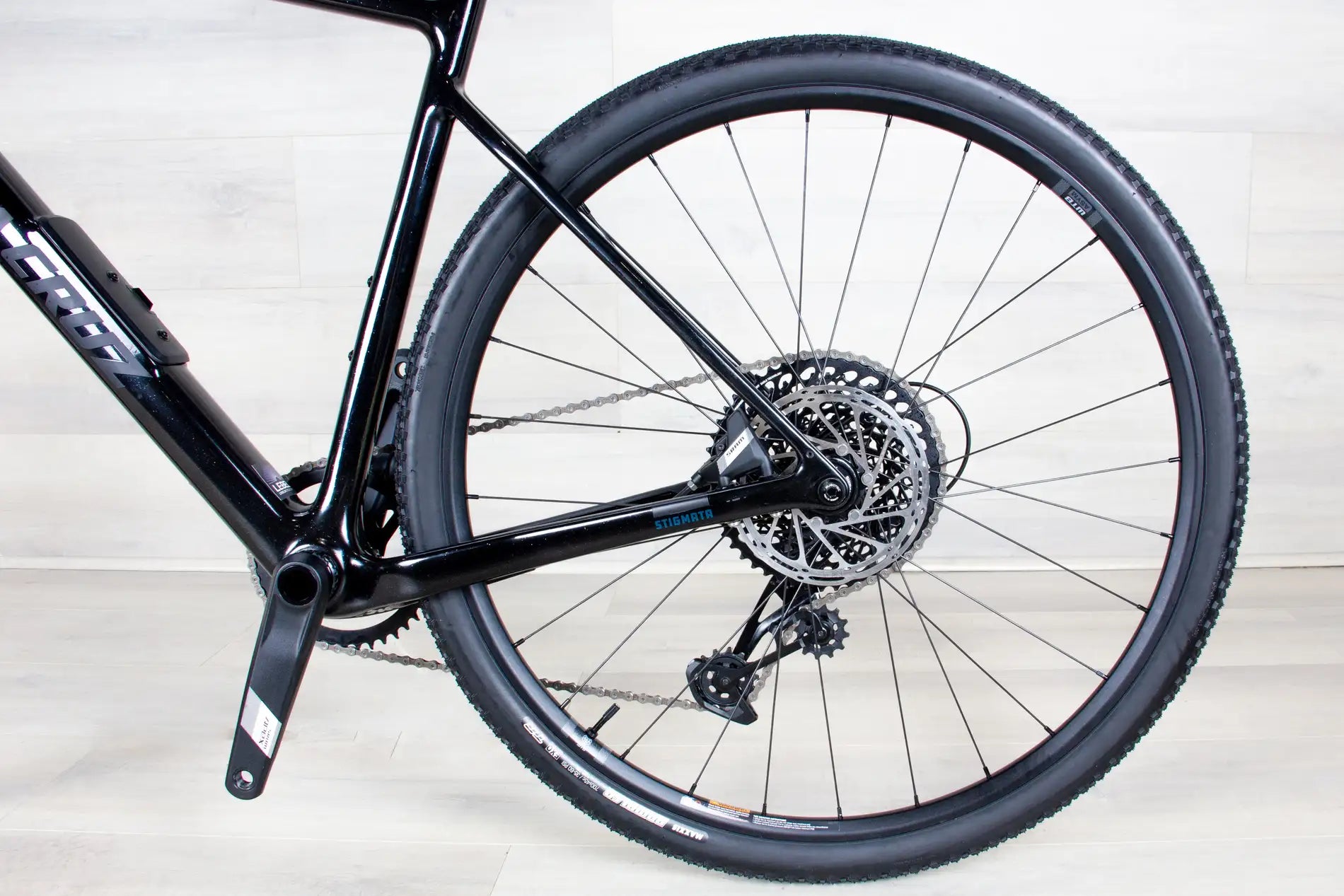 Santa Cruz Stigmata 4 CC - 2025, Large