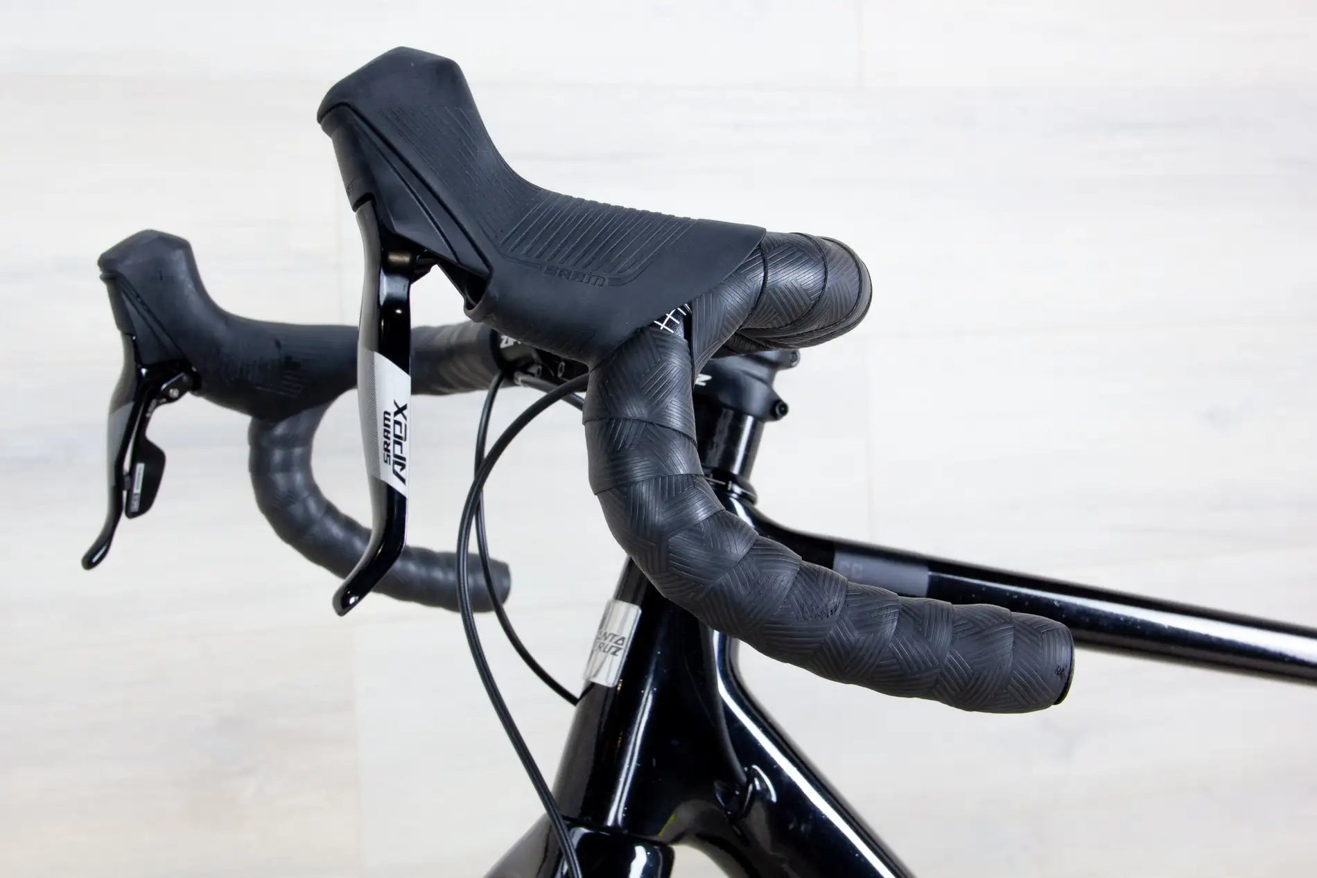 Santa Cruz Stigmata 4 CC - 2025, Large