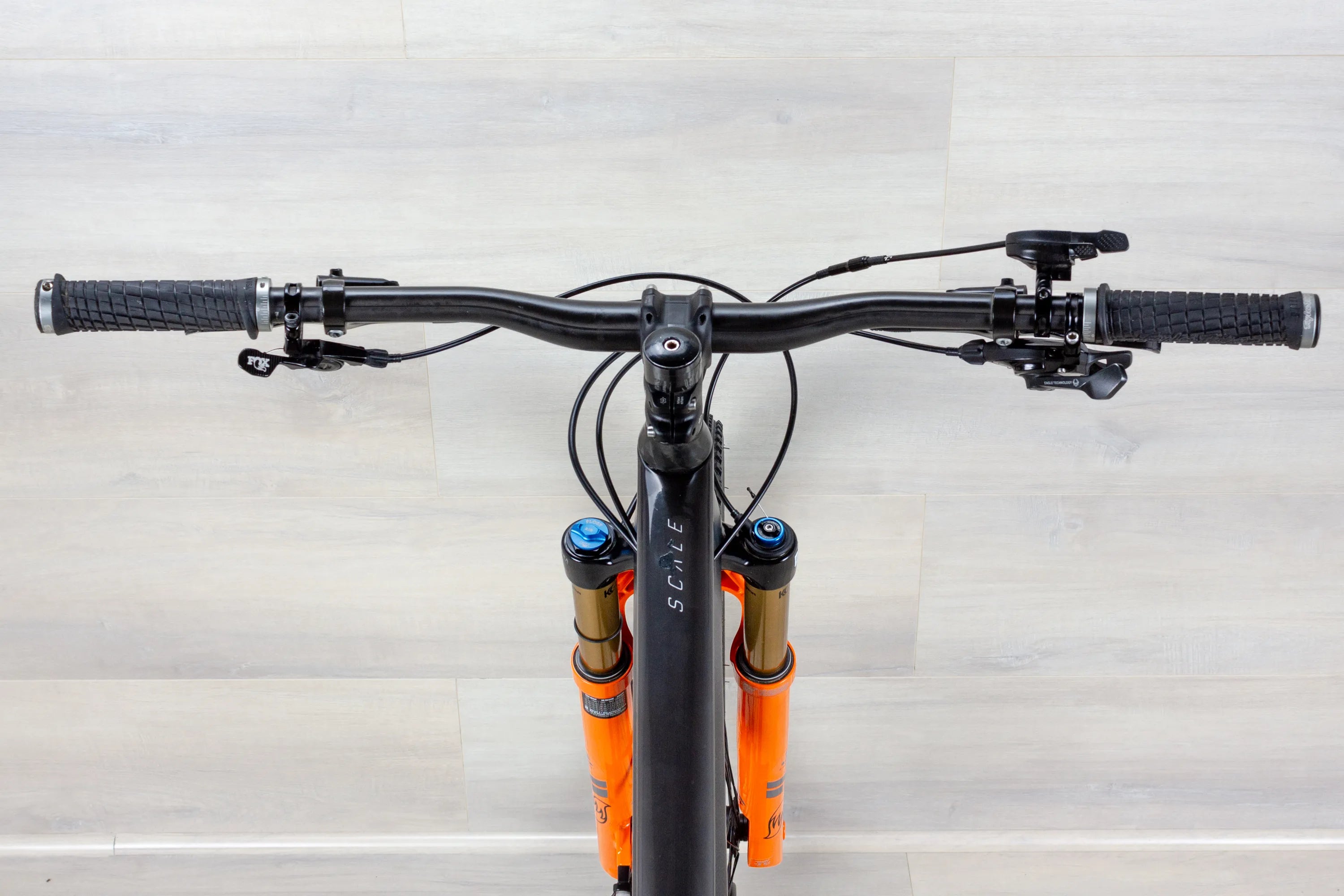 Scott Scale 940 - 2022, Small