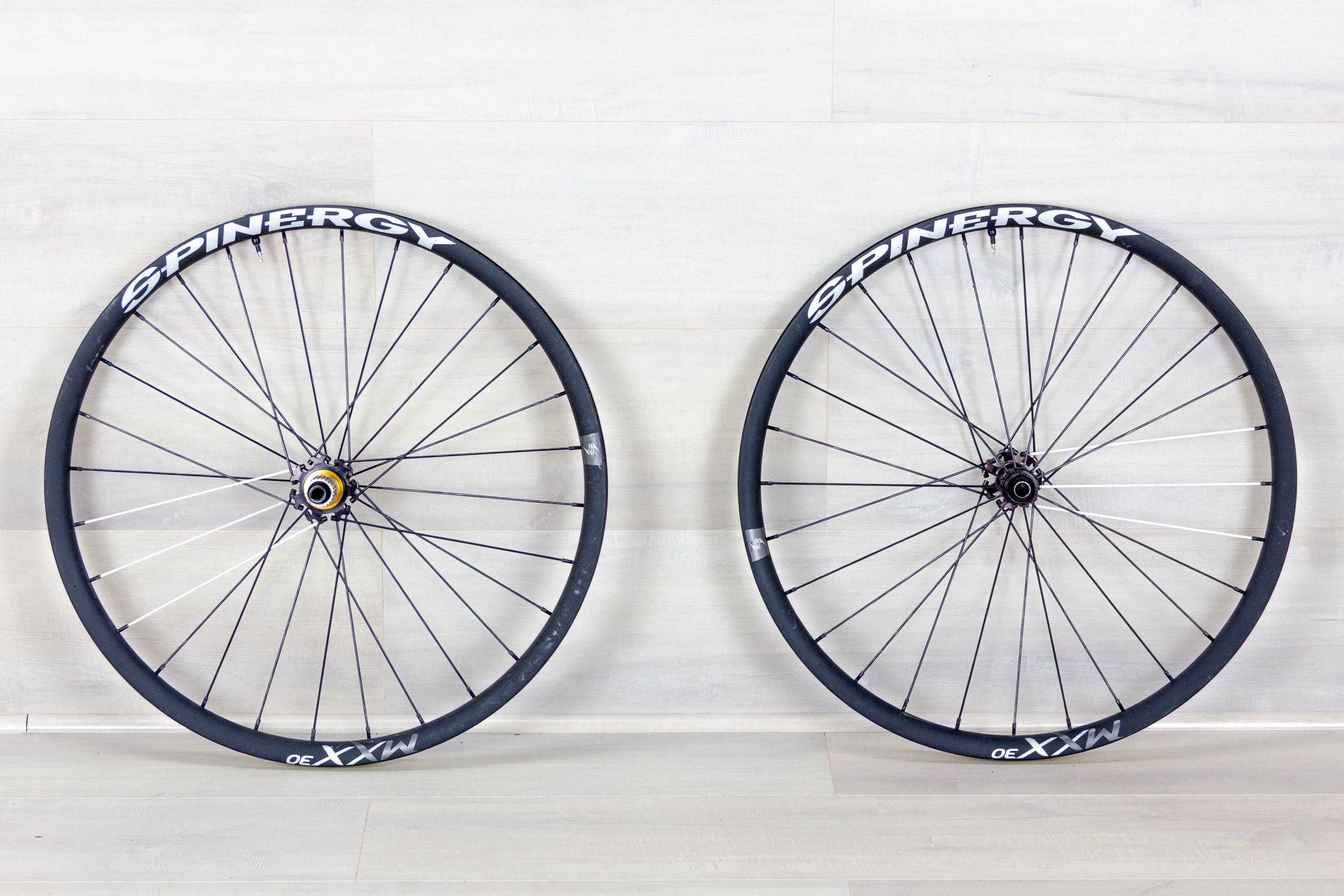 Spinergy MXX30 Carbon Wheelset — 29”, Micro-Spline Hub, Tubeless-Ready