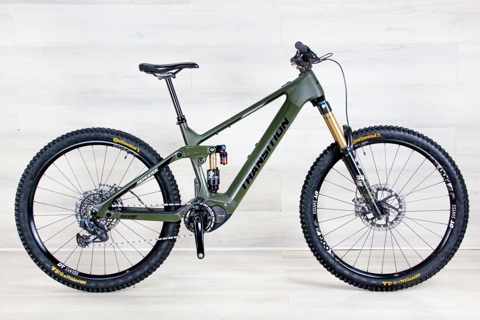 Transition Repeater - 2023, Large