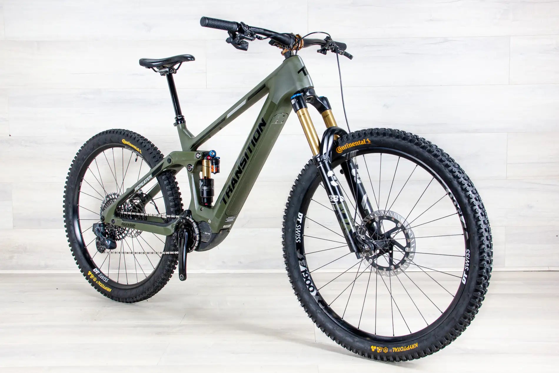 Transition Repeater - 2023, Large