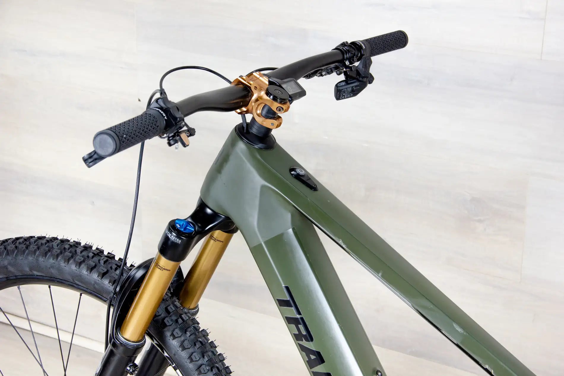 Transition Repeater - 2023, Large