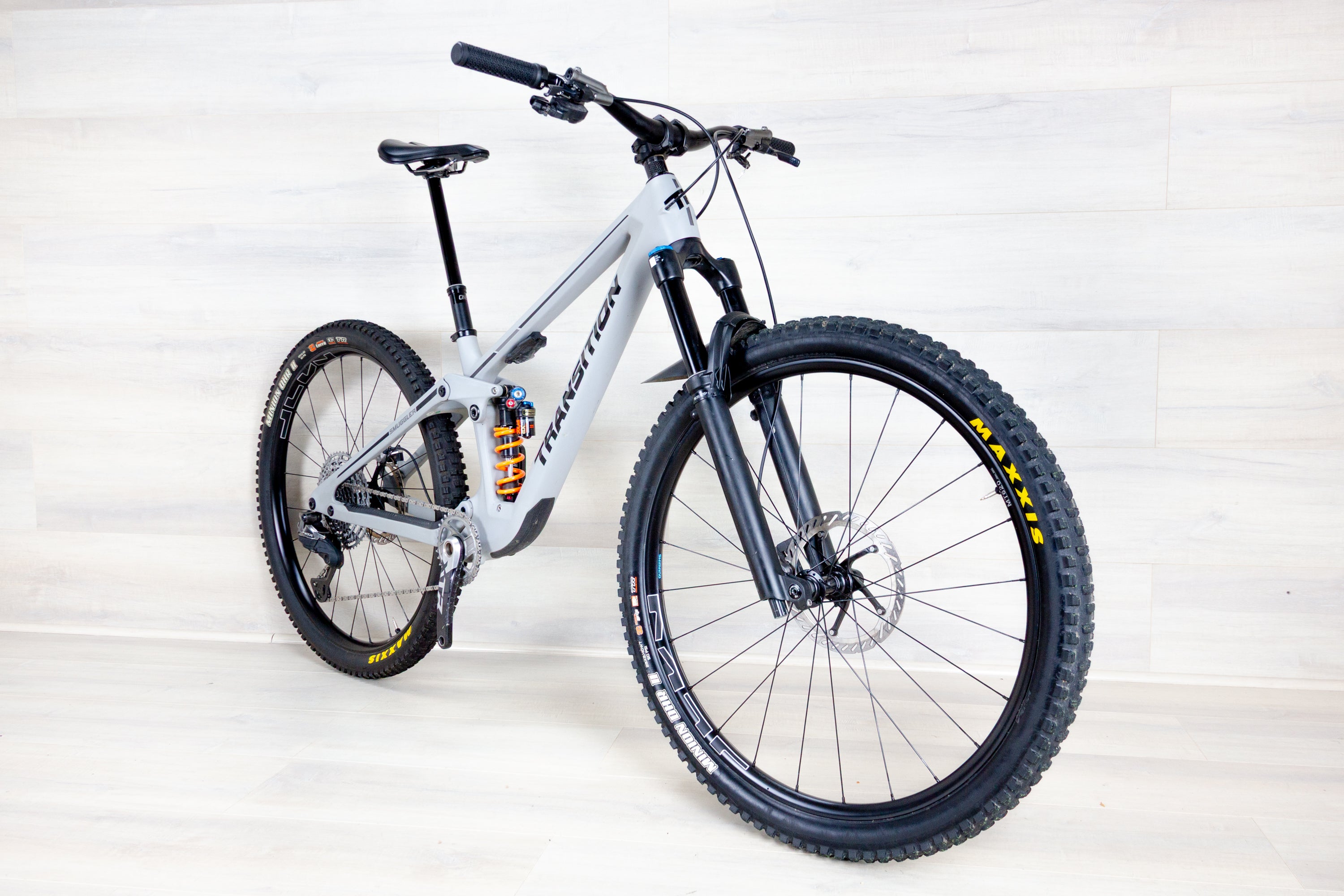 Transition Smuggler - 2024-25, Medium