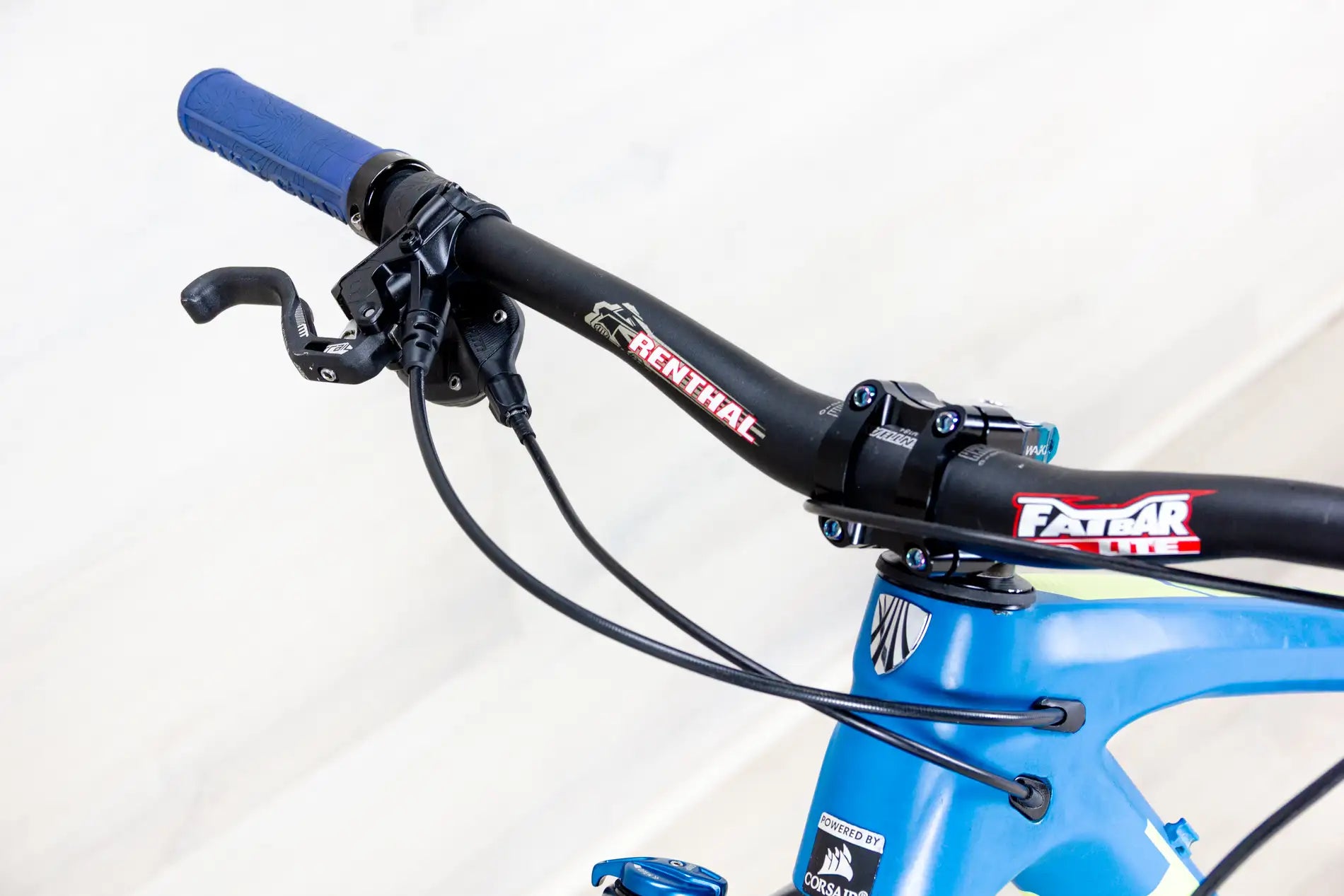 Trek Slash 9.8 - 2017, Medium