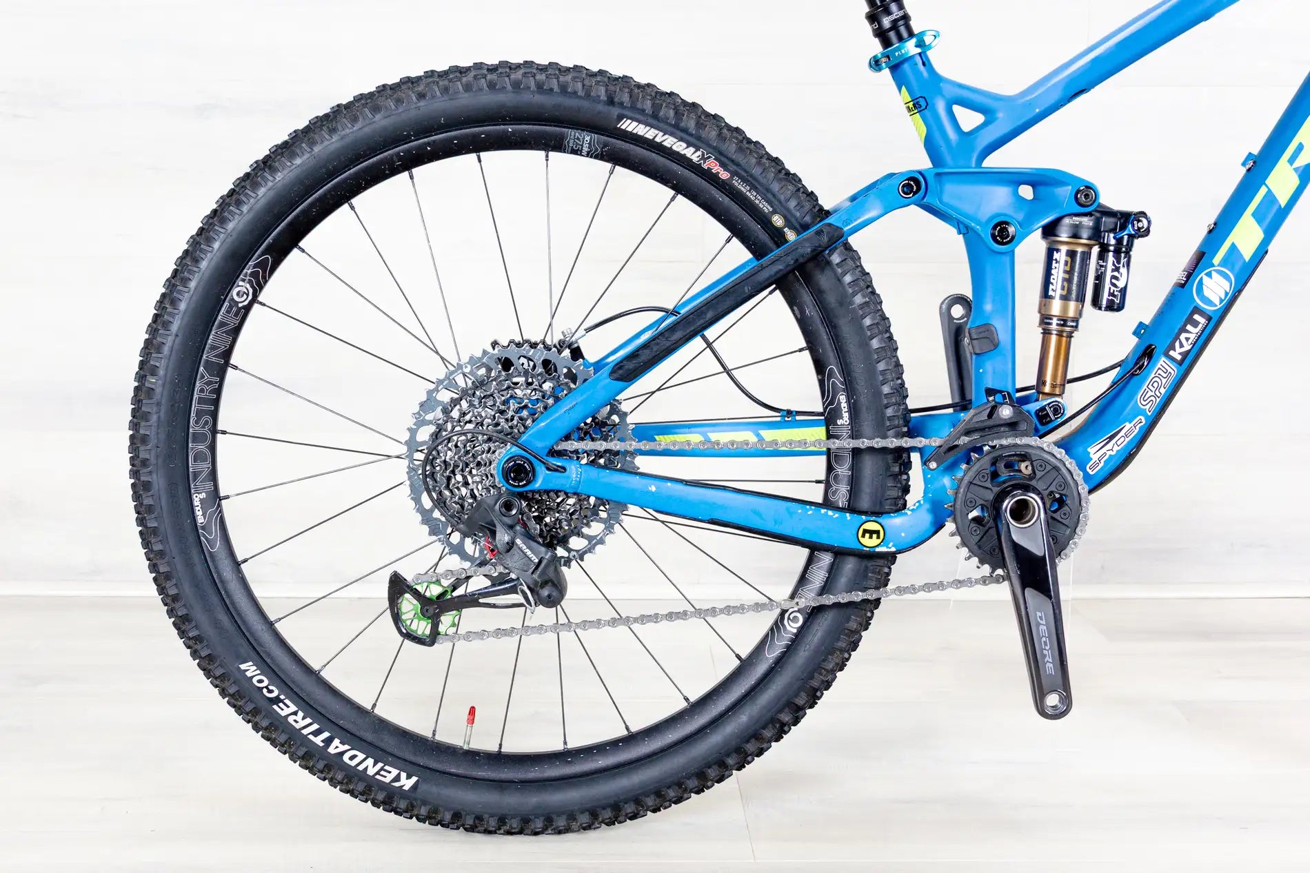 Trek Slash 9.8 - 2017, Medium