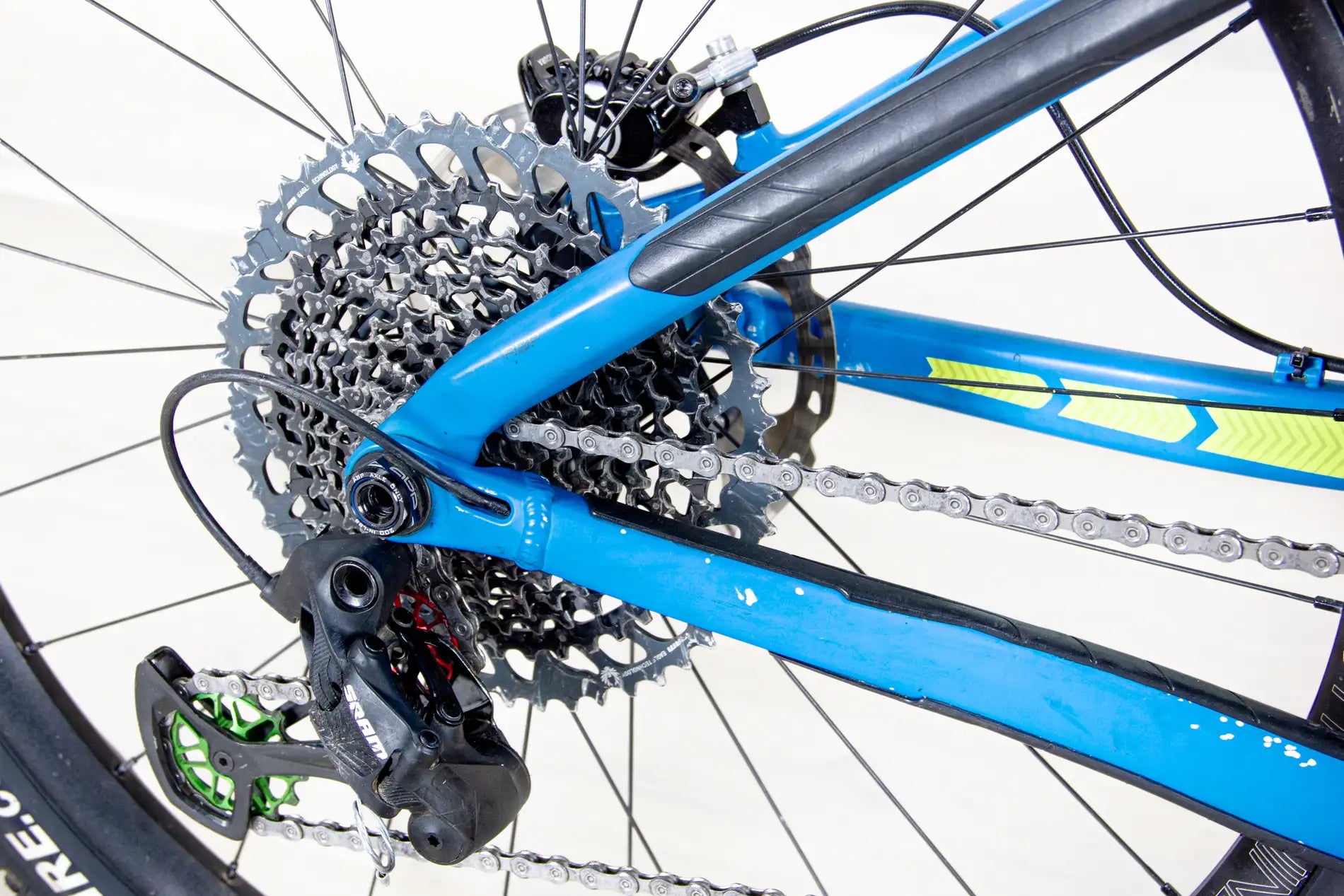 Trek Slash 9.8 - 2017, Medium