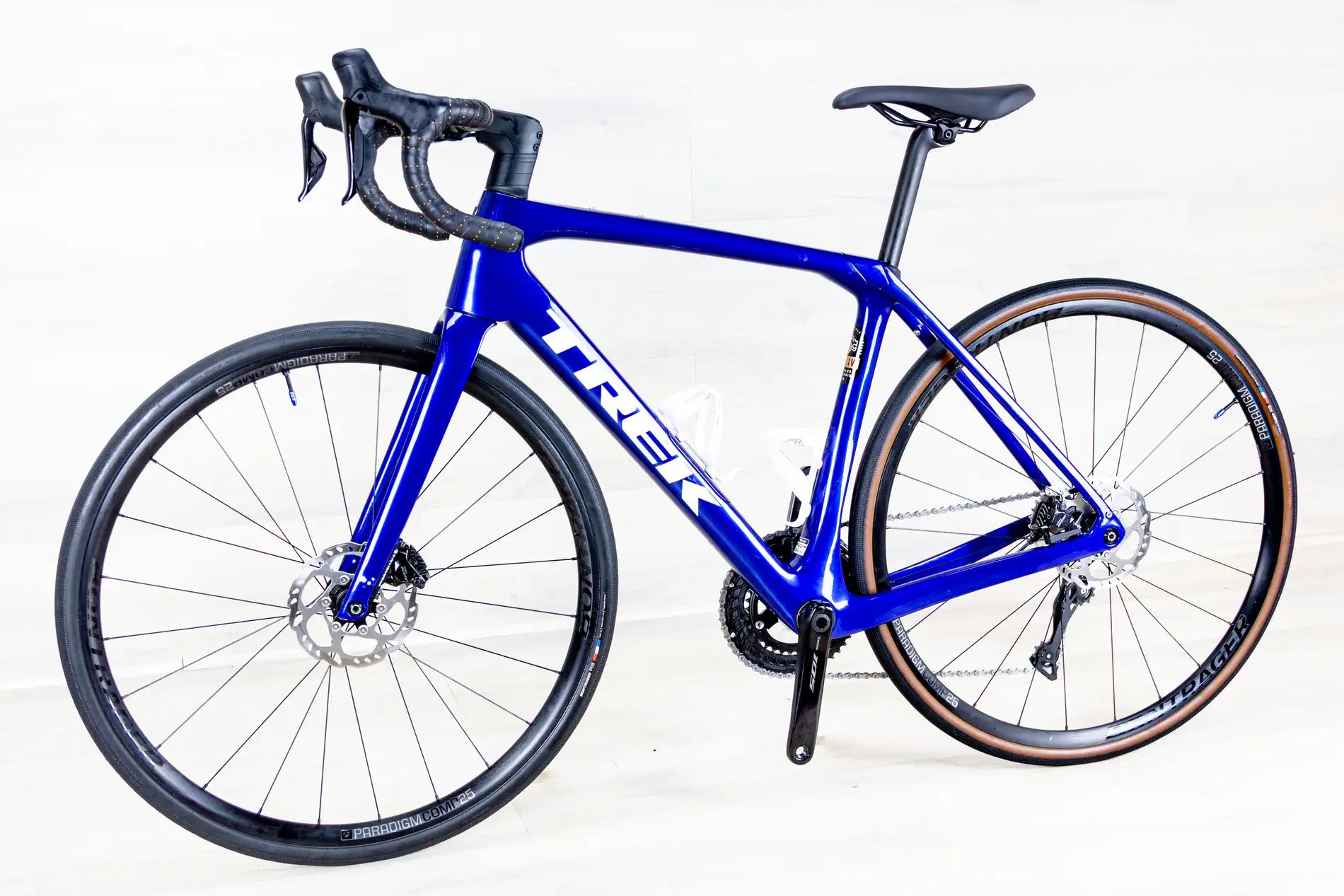 Trek Domane SL6 - 2026, 54 cm