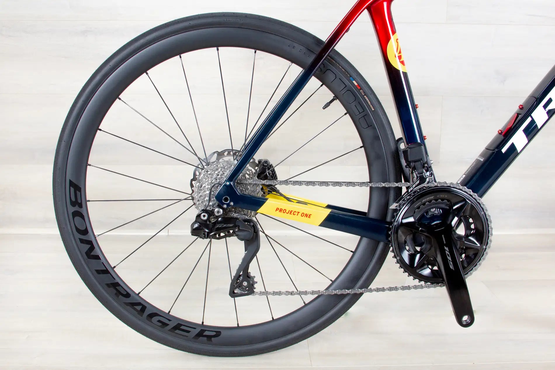 Trek Domane SLR Segafredo Zanetti - 2024-25, 56 cm