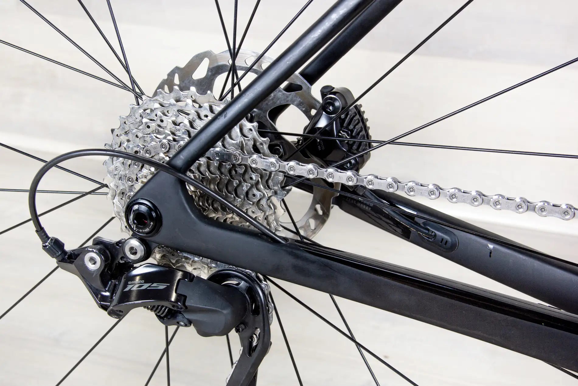 Trek Madone SL5 Gen 8 - 2025, Medium/54 cm
