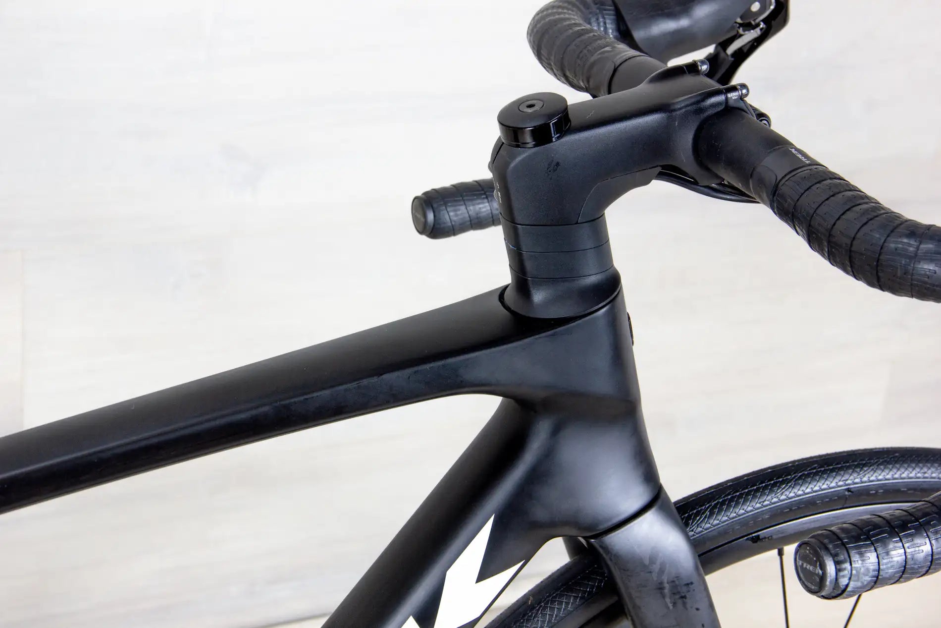 Trek Madone SL5 Gen 8 - 2025, Medium/54 cm