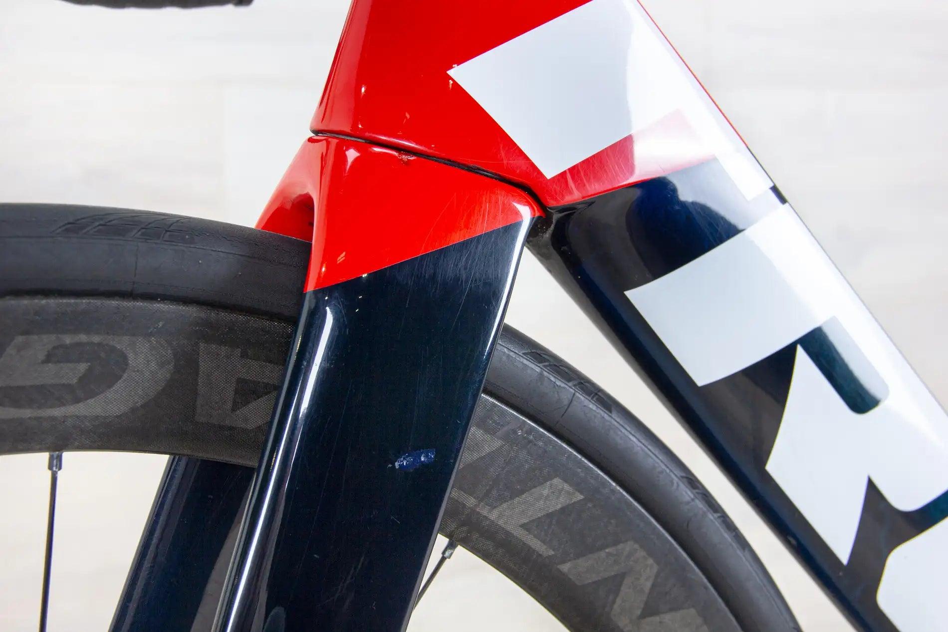 Trek Madone SLR Segafredo - 2020, 56 cm