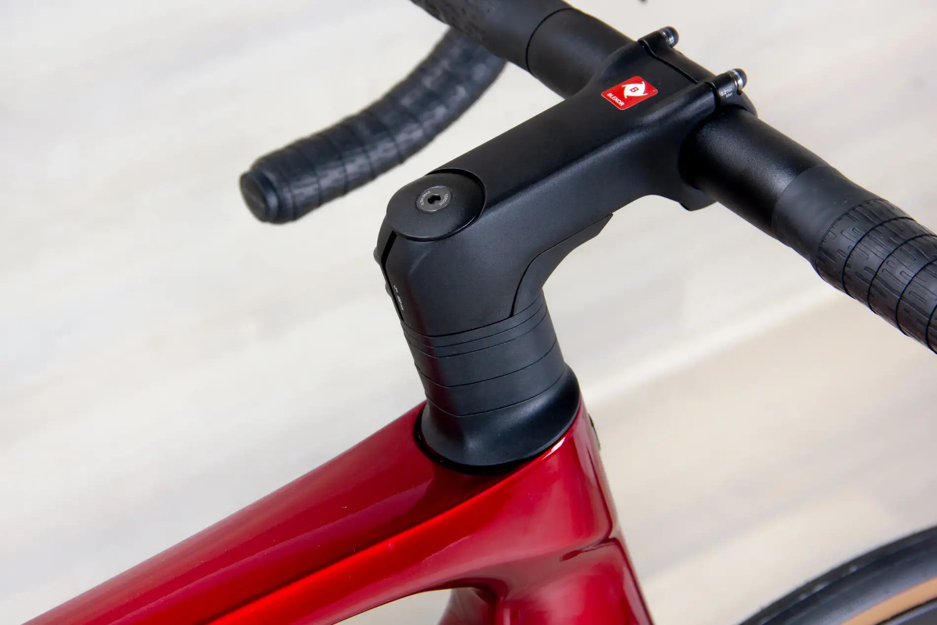 Trek Madone SL6 - 2025, Large