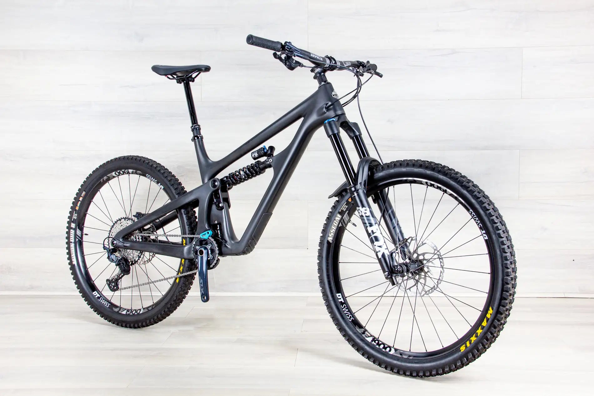 Yeti SB 165 - 2021, Large