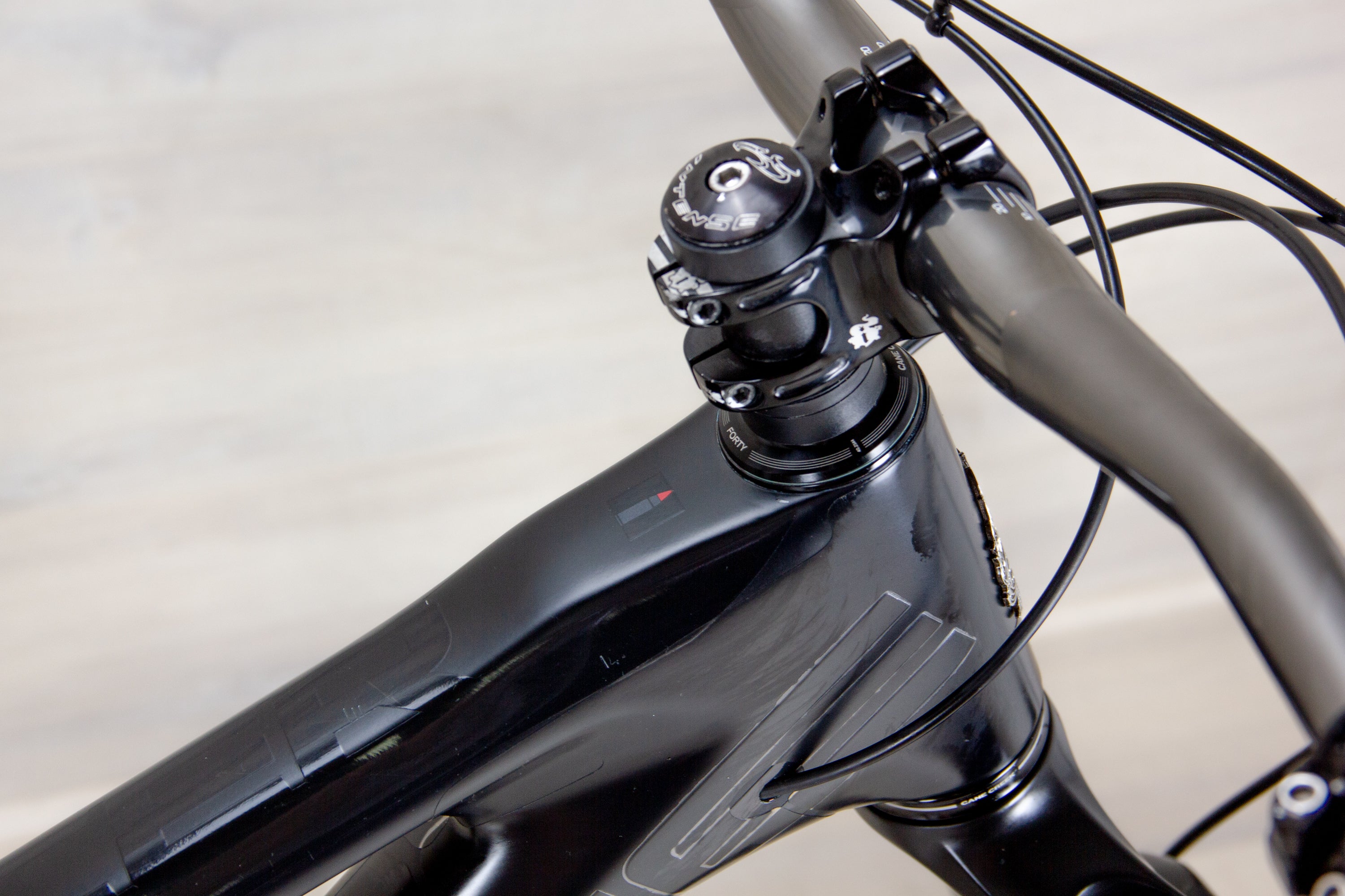 Intense Tracer 275 - 2019, Large