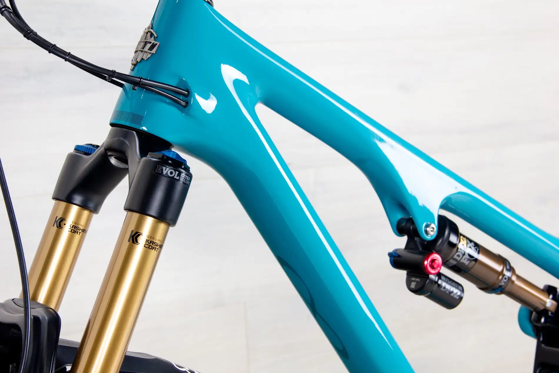 Yeti SB 140 TURQ - 2020, Large