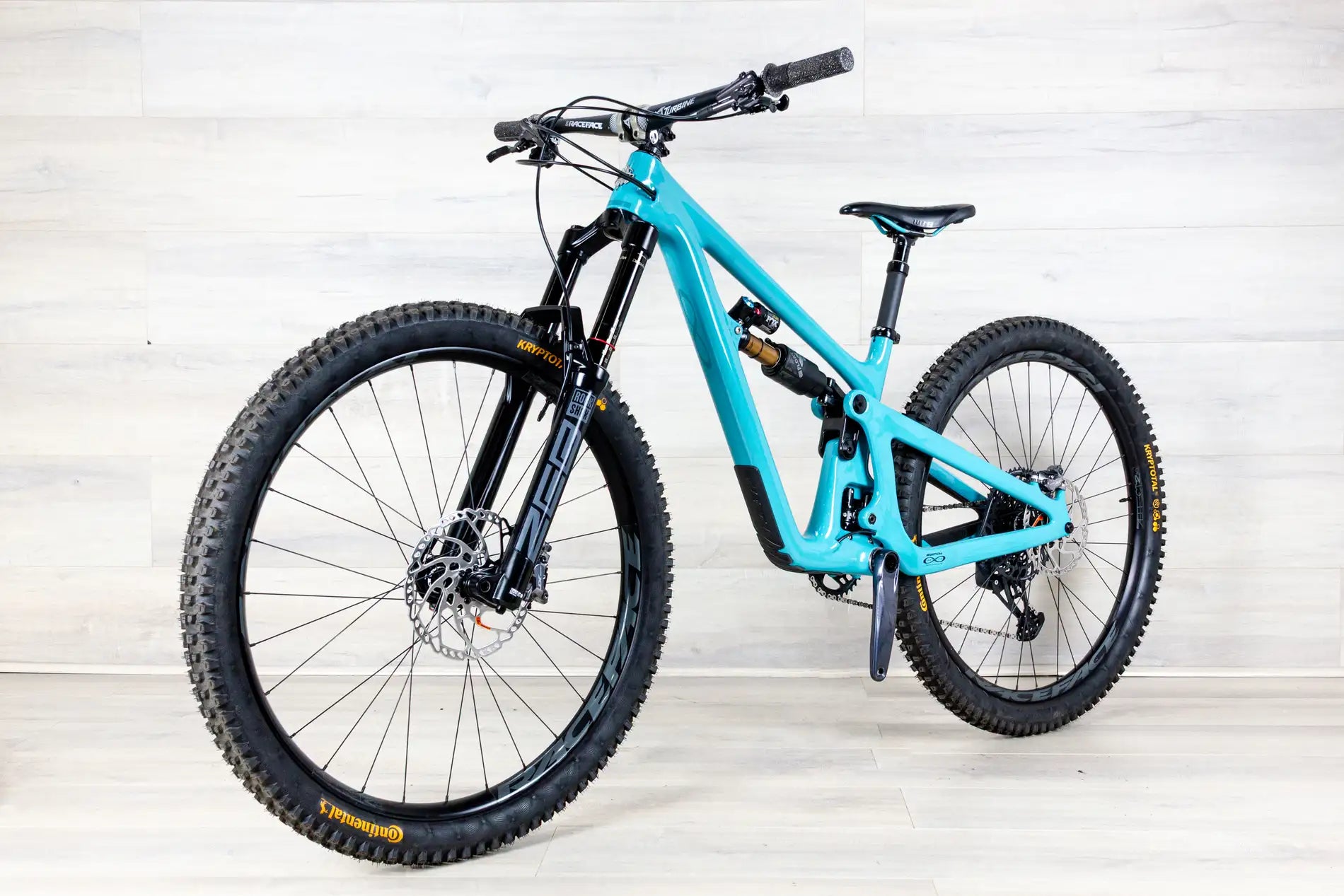 Yeti SB150 (custom build in 2025) - 2025, Small