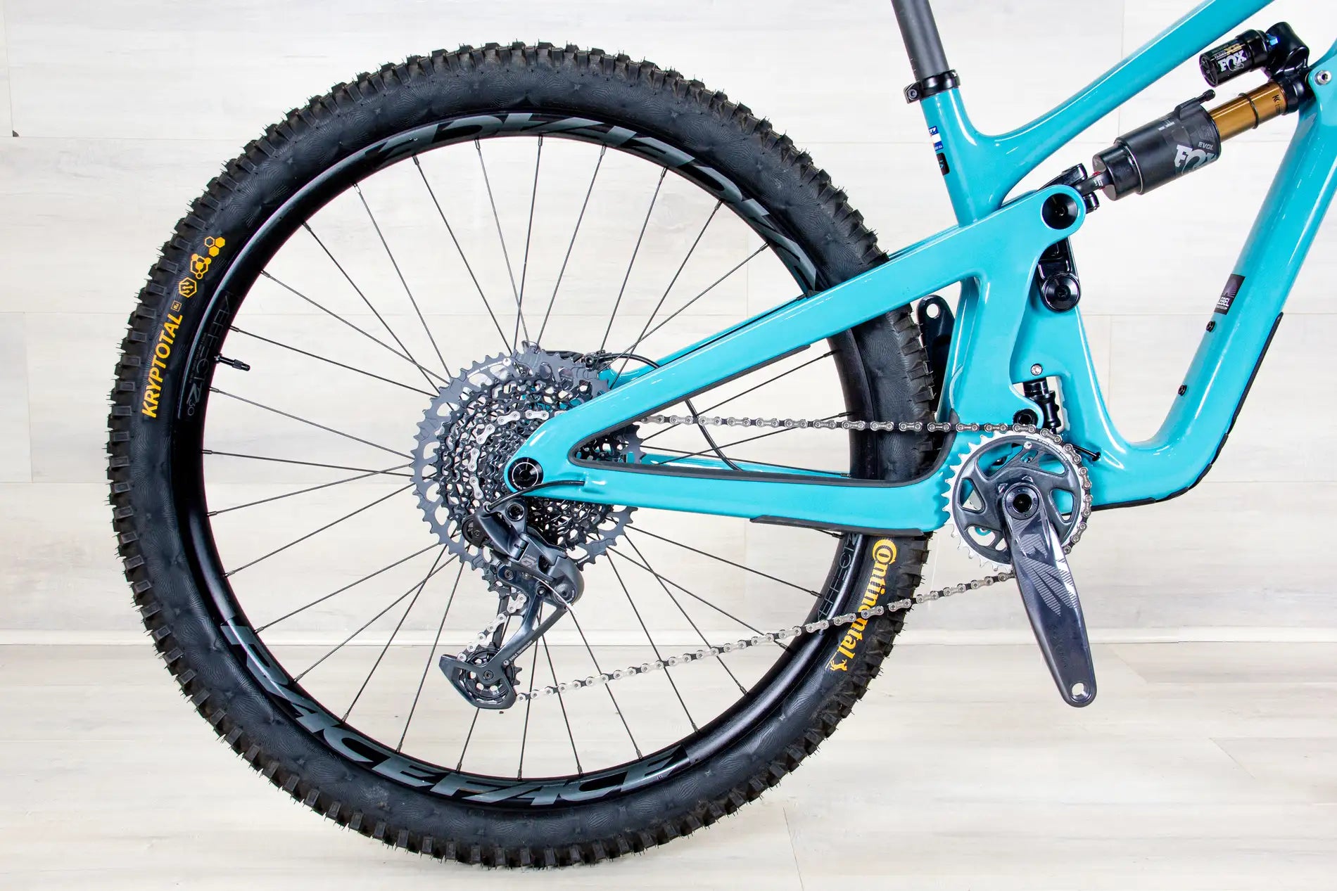 Yeti SB150 (custom build in 2025) - 2025, Small
