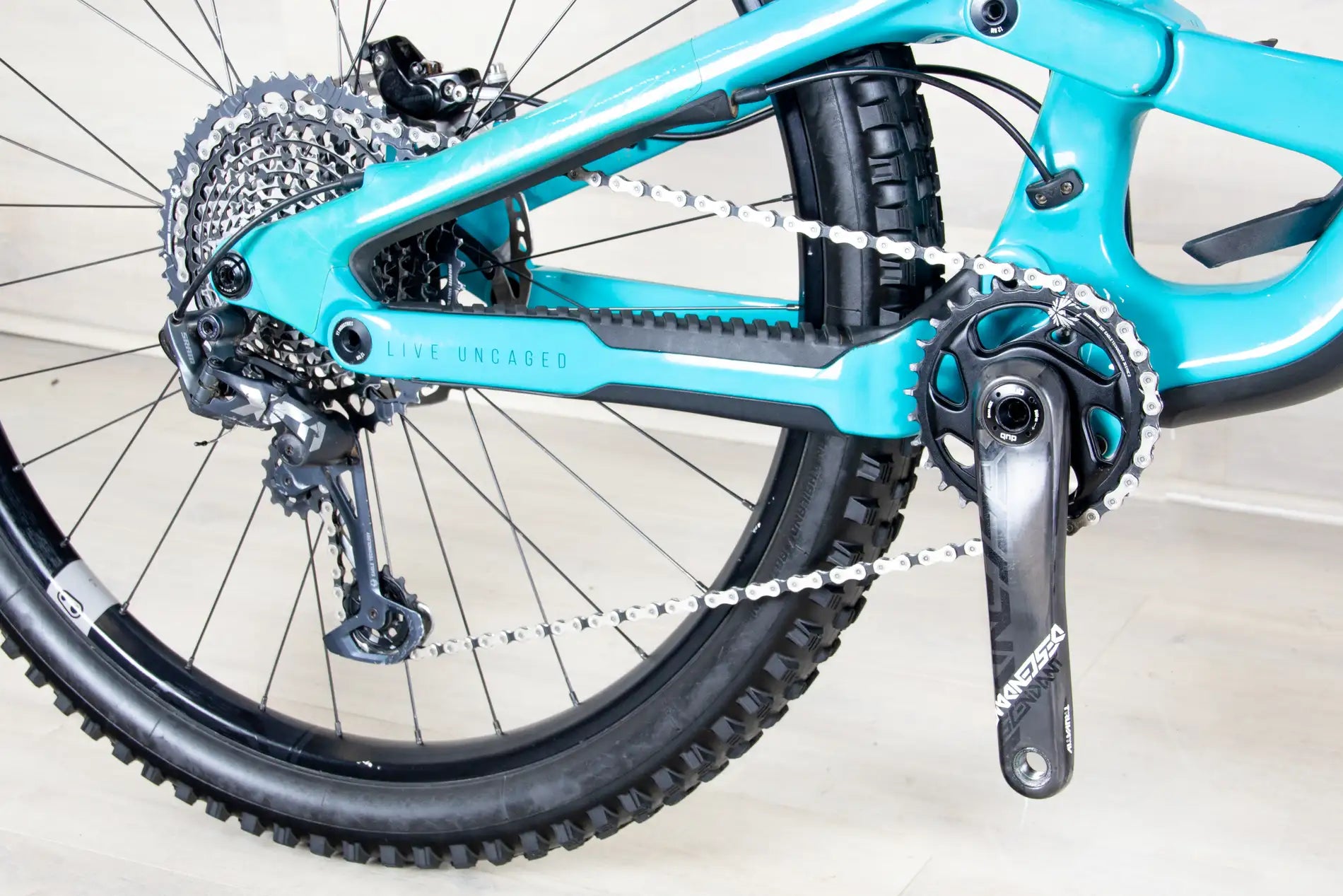 YT Capra Core 4 - 2022, Large
