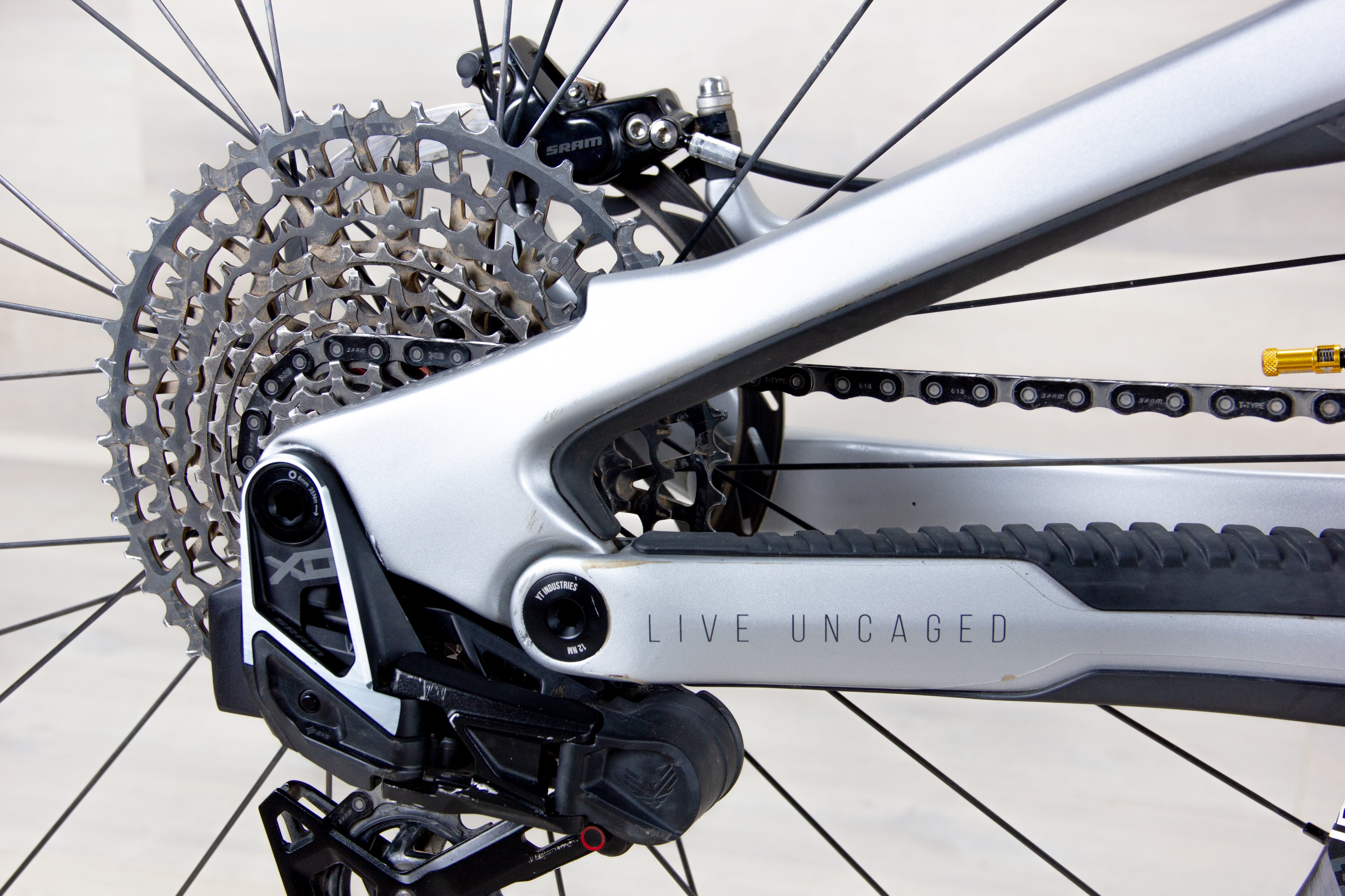 YT Capra Core 5 - 2024-25, Large