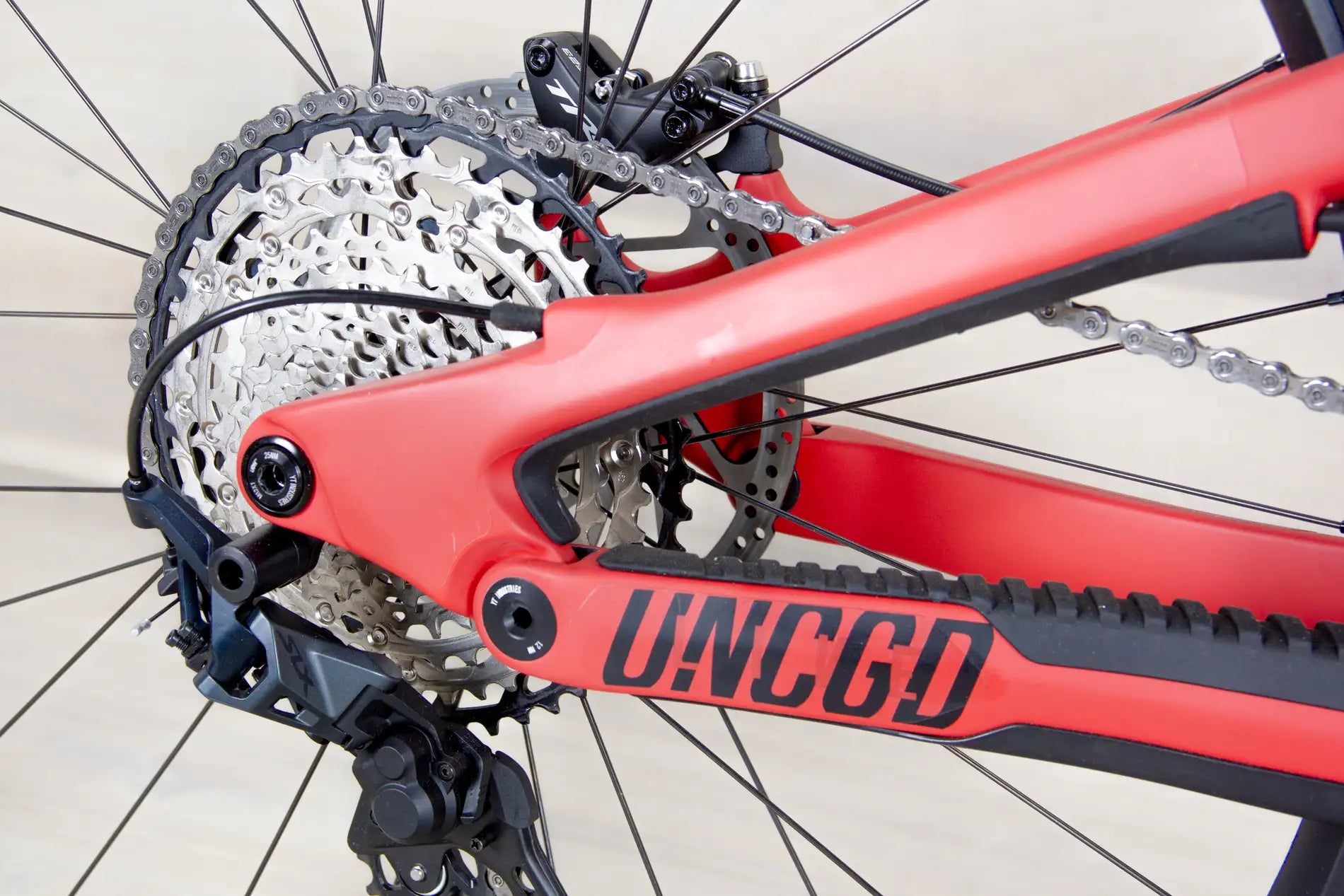 YT Capra CORE 2 - 2025, X-Large