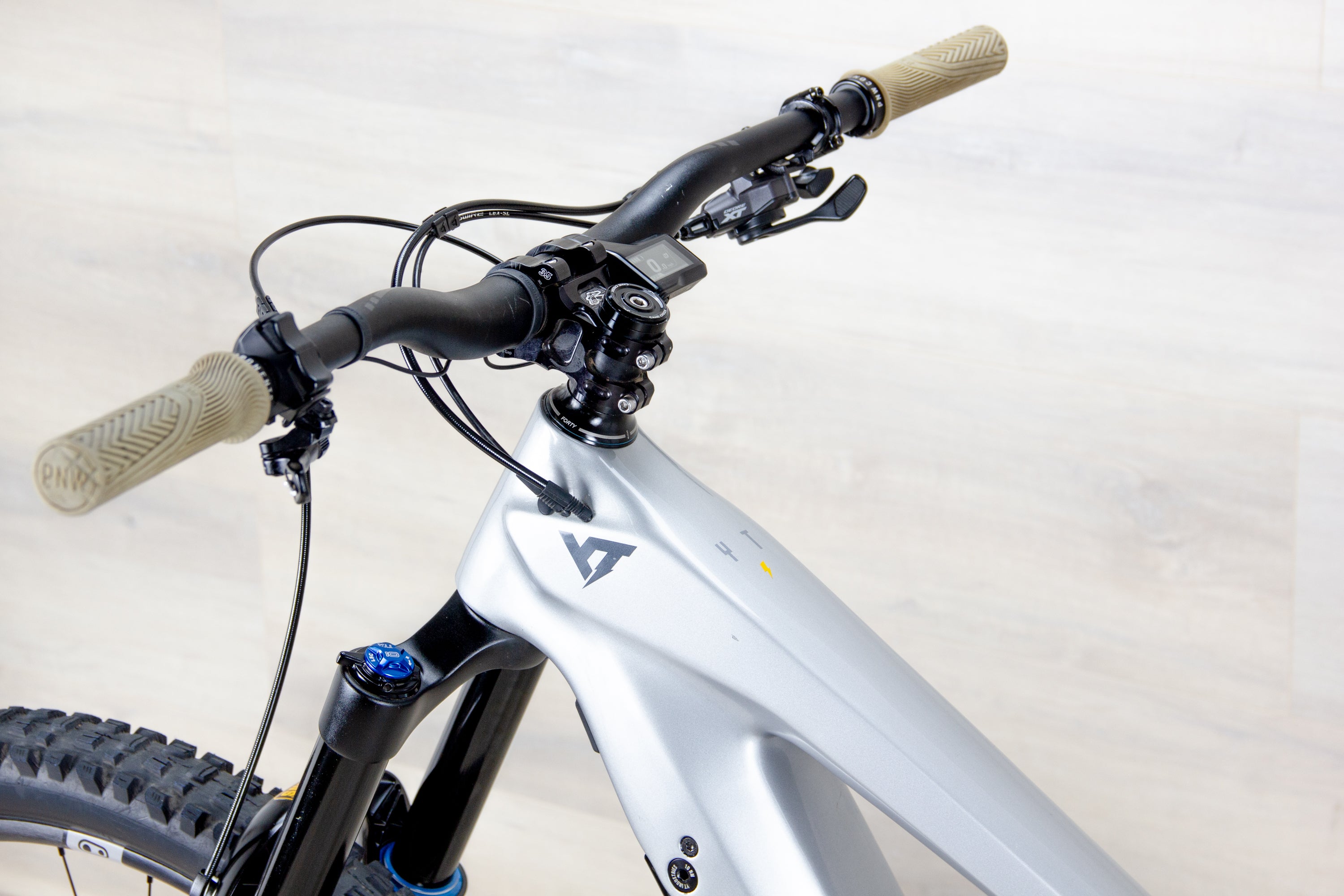 YT Decoy Core 4 MX - 2024, X-Large