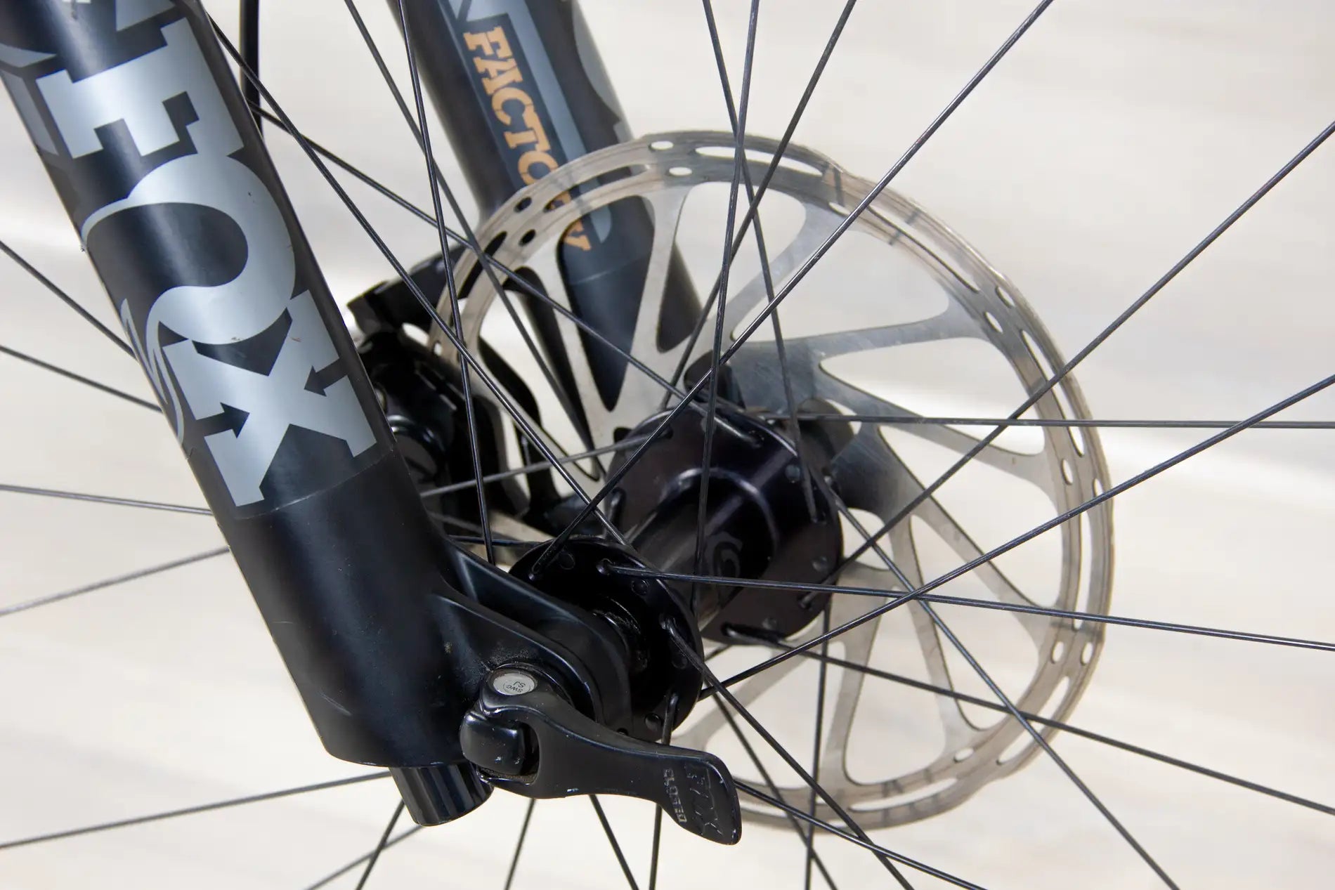 YT Decoy Core 4 MX - 2022, Large