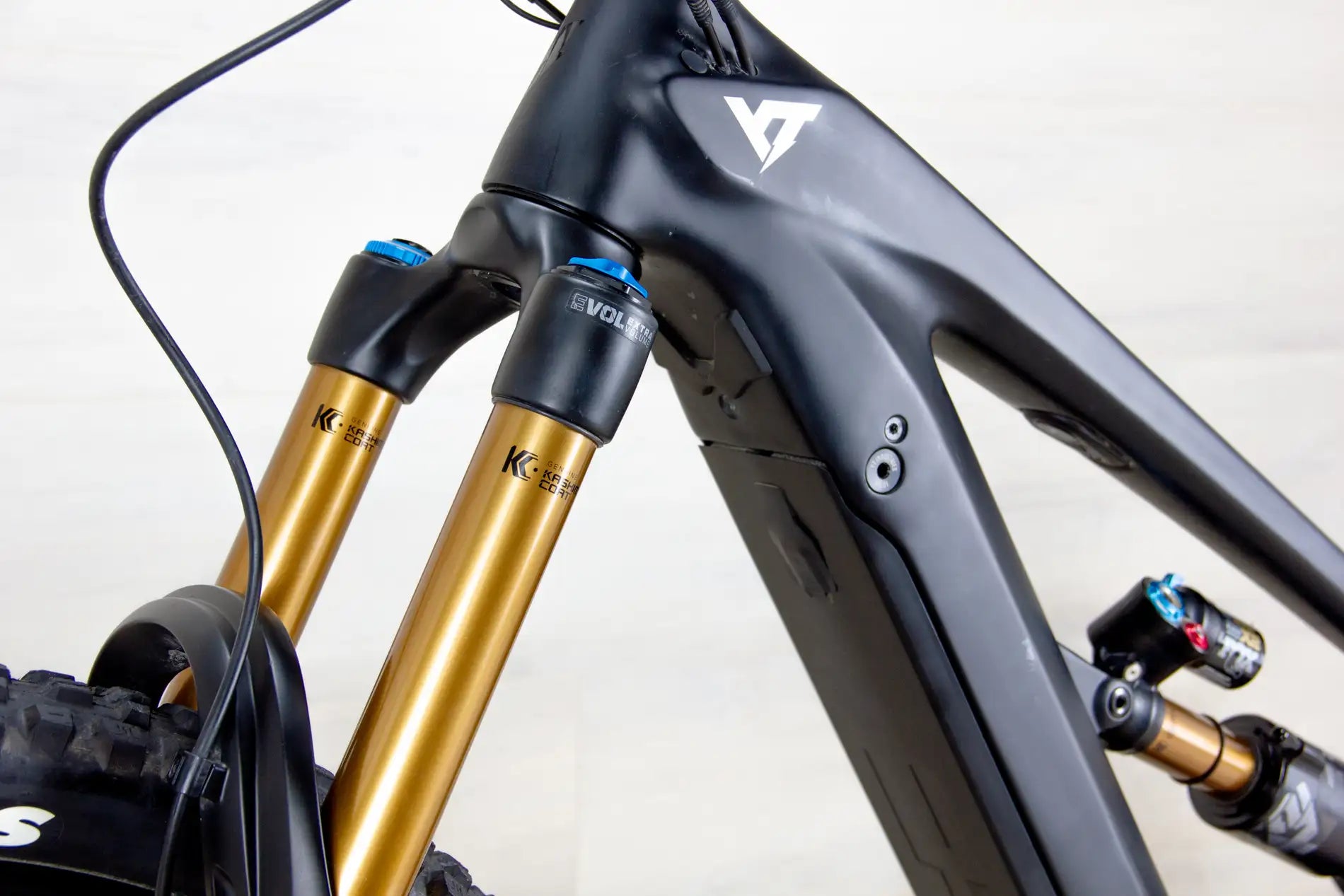 YT Decoy Core 4 MX - 2022, Large