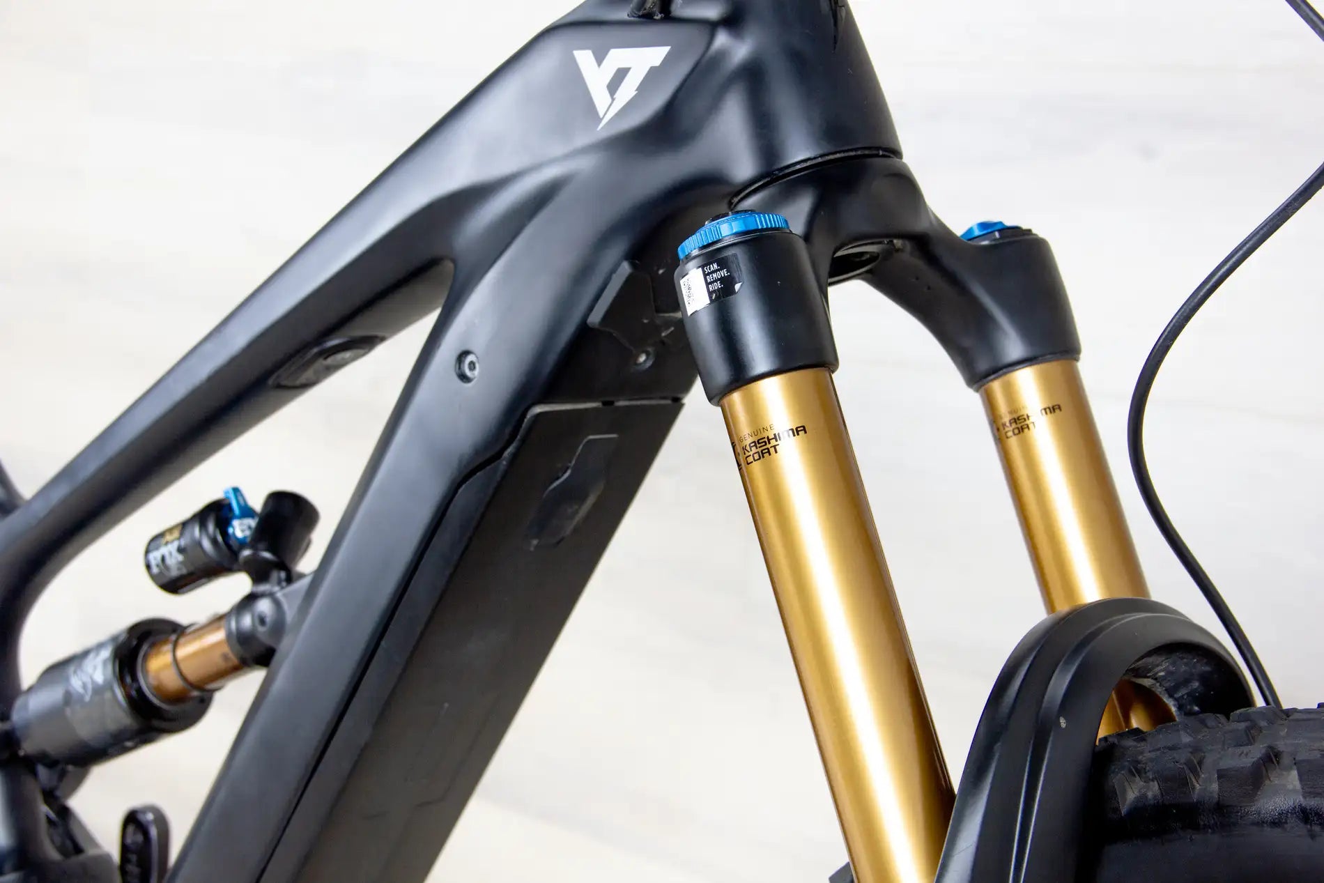 YT Decoy Core 4 MX - 2022, Large