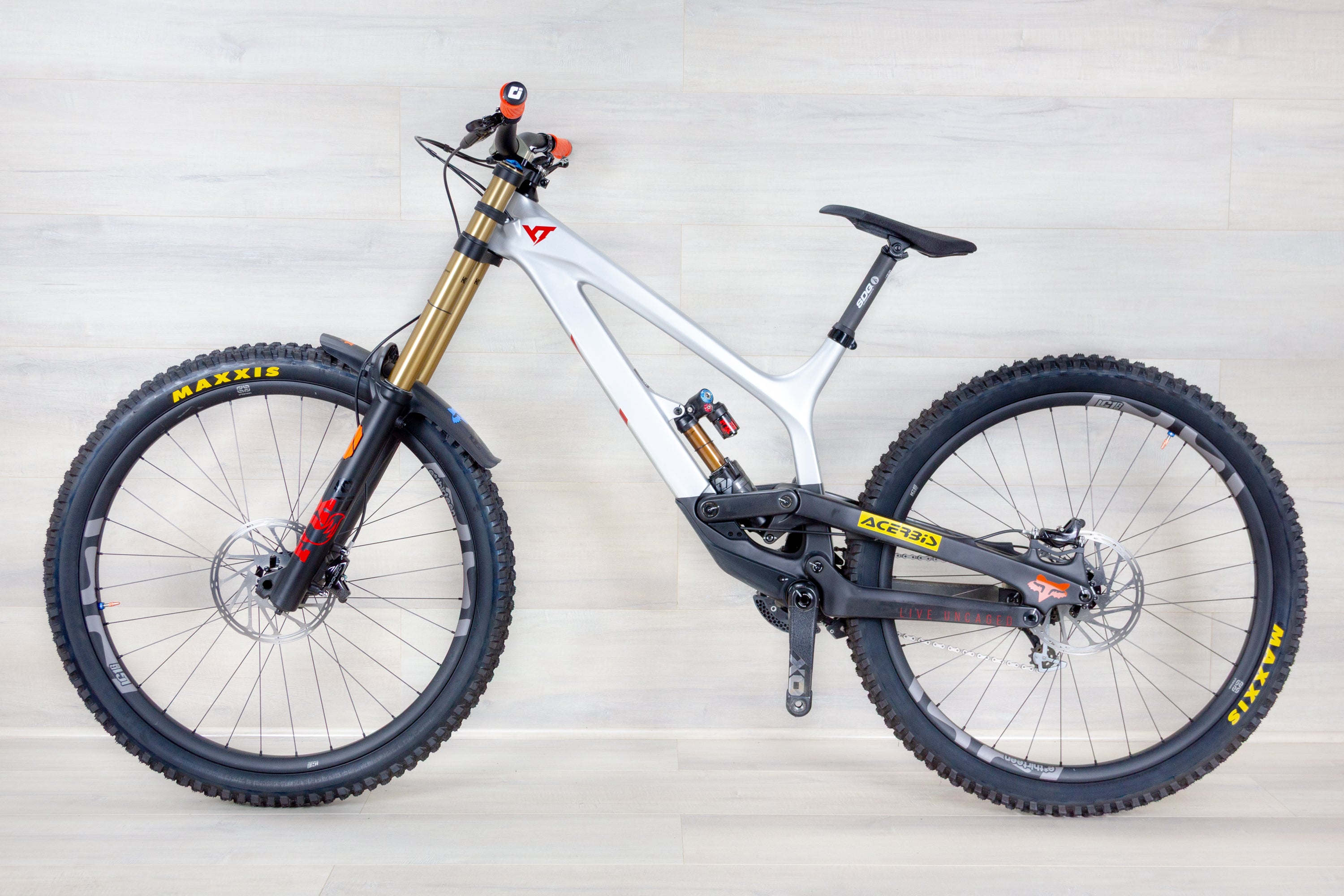 YT Tues PRO Race - 2022, Large
