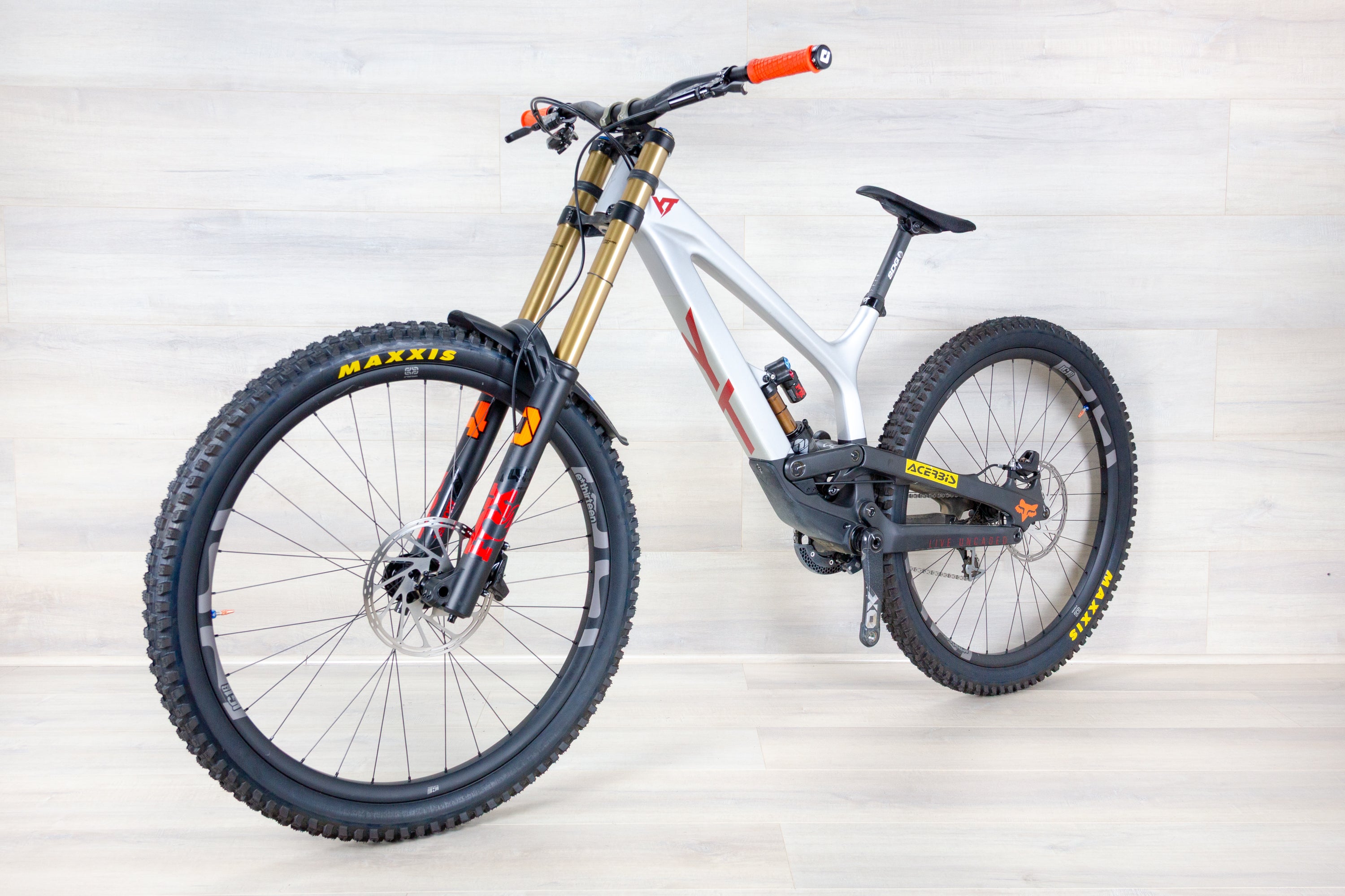 YT Tues PRO Race - 2022, Large