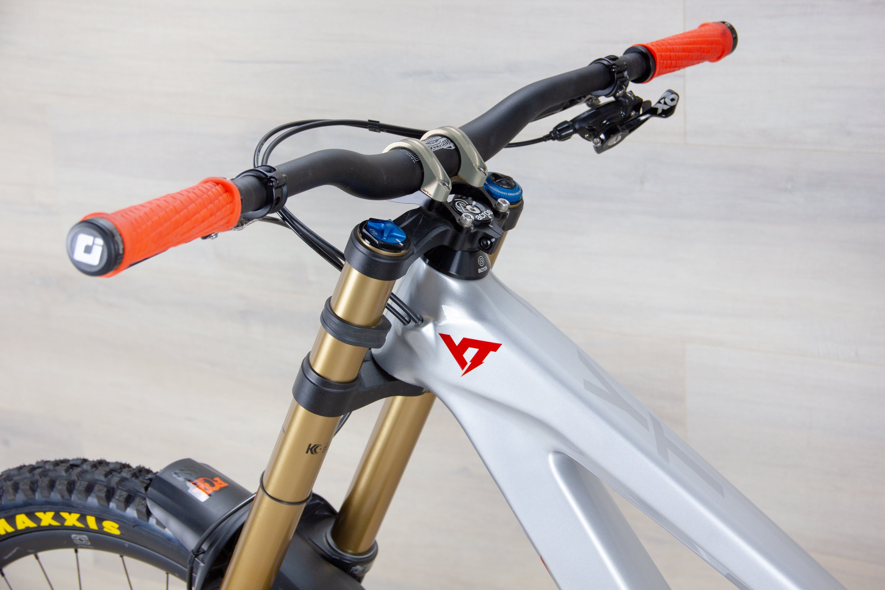 YT Tues PRO Race - 2022, Large