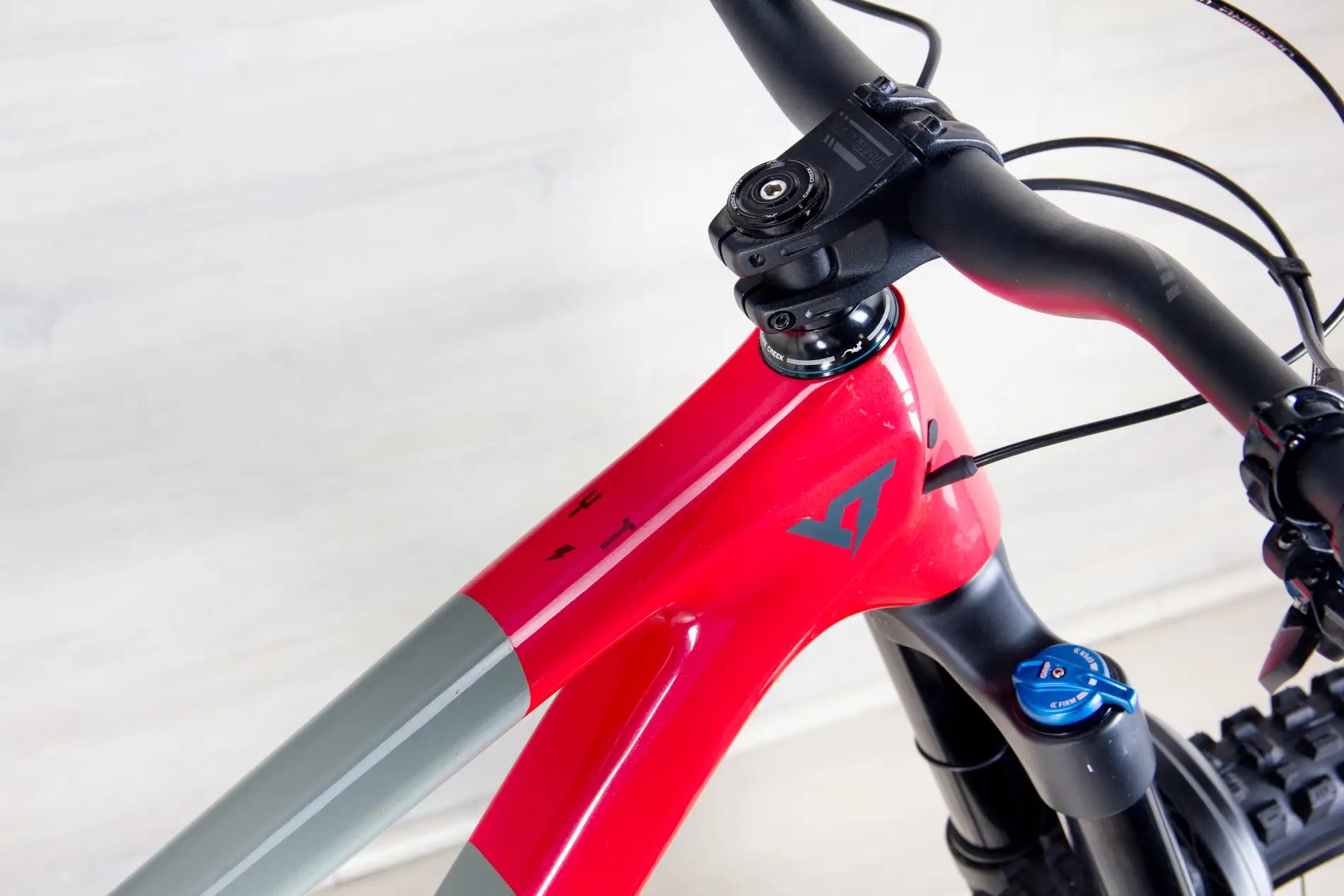YT Capra - 2023, Large