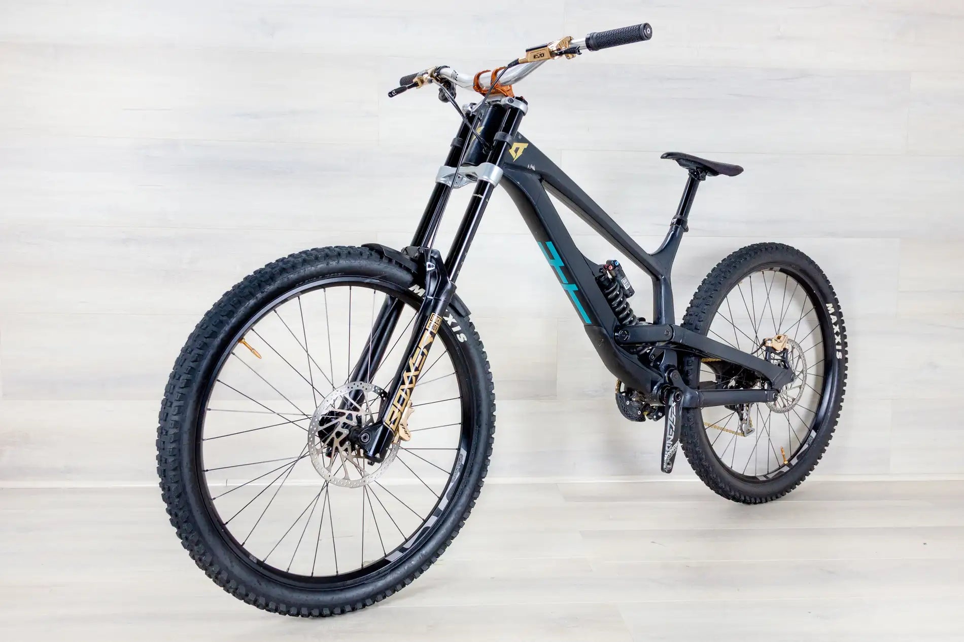 YT Tues - 2023, XX-Large